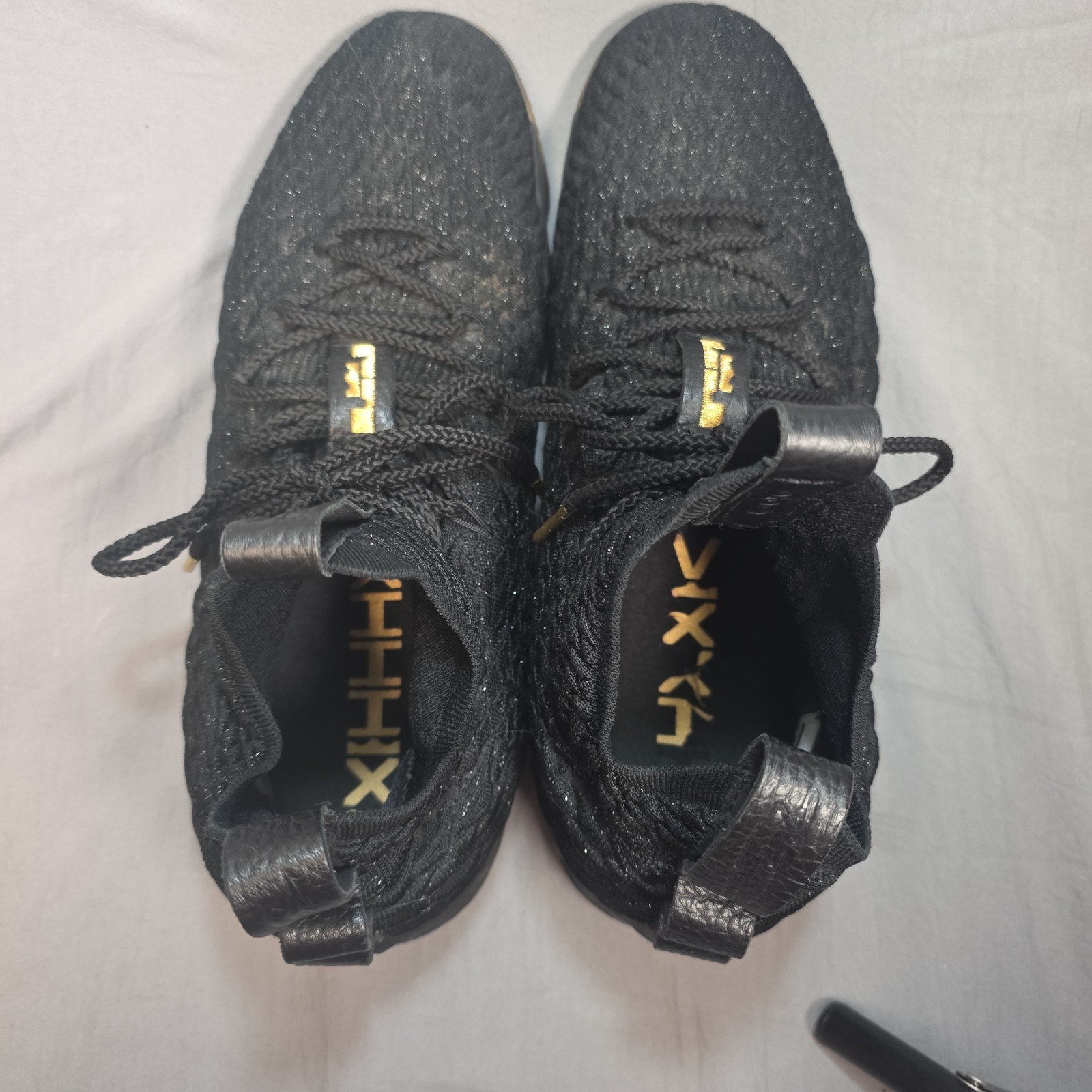 Nike LeBron 15 Black Metallic Gold Basketball Shoes 897648-008 Mens 14