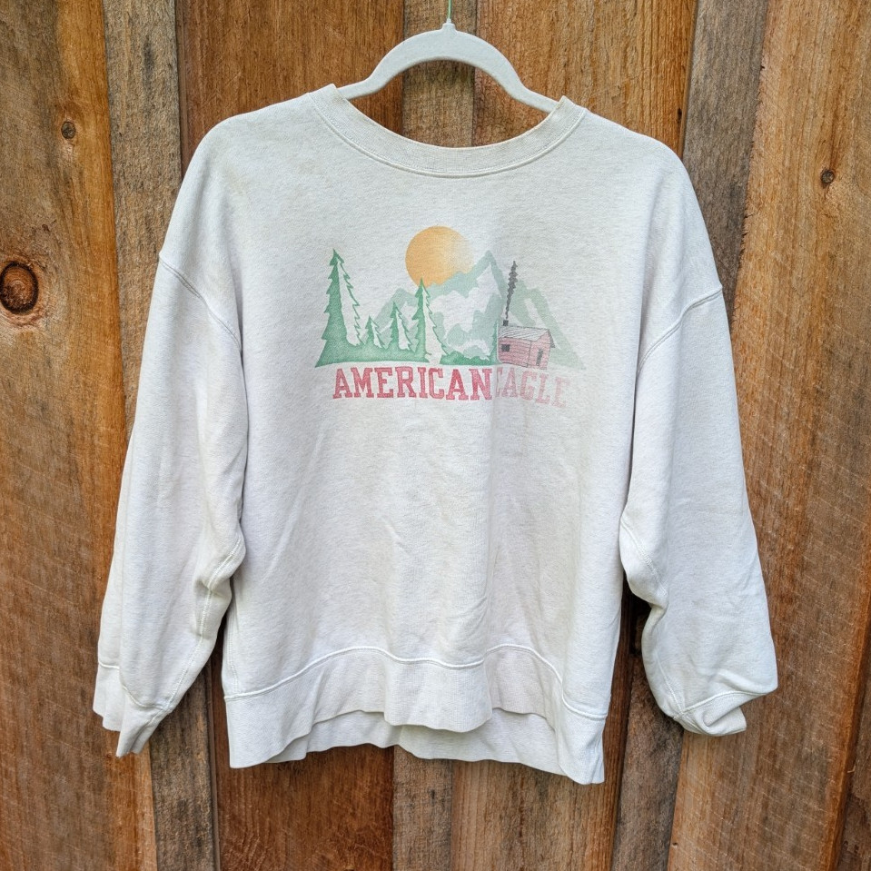 American Eagle Women’s M Crew Neck Fleece Pullover Sweatshirt Beige Graphic Logo