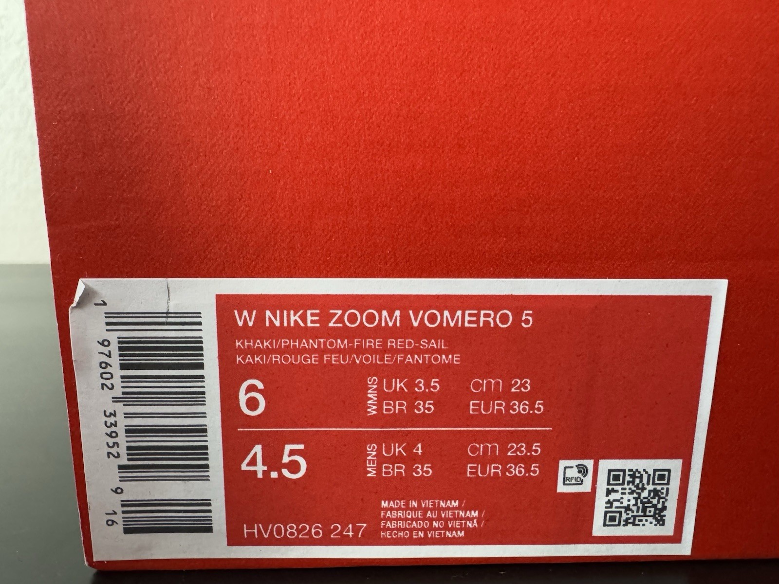 Nike Zoom Vomero 5 ‘Khaki Fire Red’ HV0826-247 Women’s 6 No-Lid