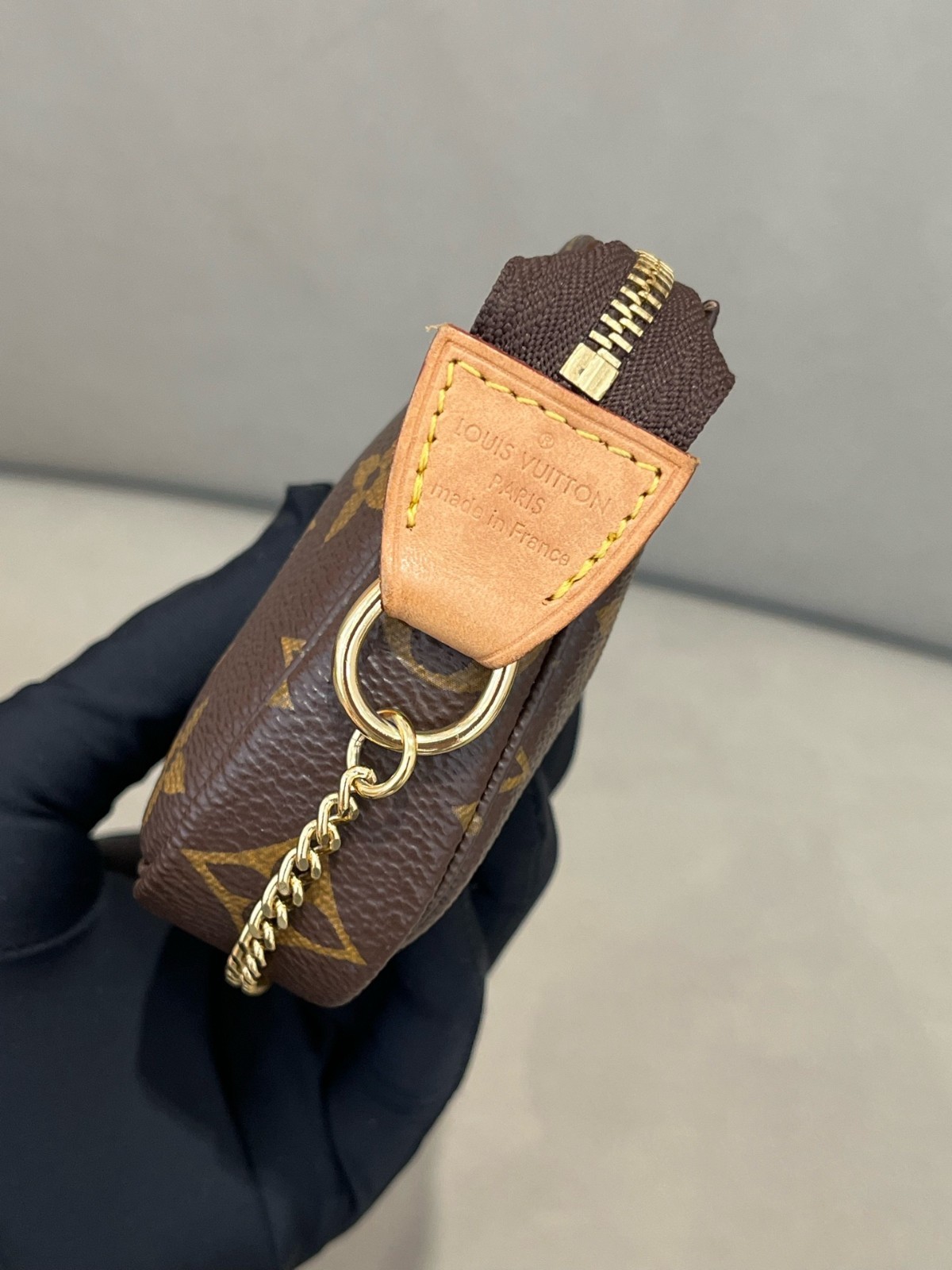 Louis Vuitton Mini Pochette Accessoires Monogram Canvas Chain Shoulder Bag Auth