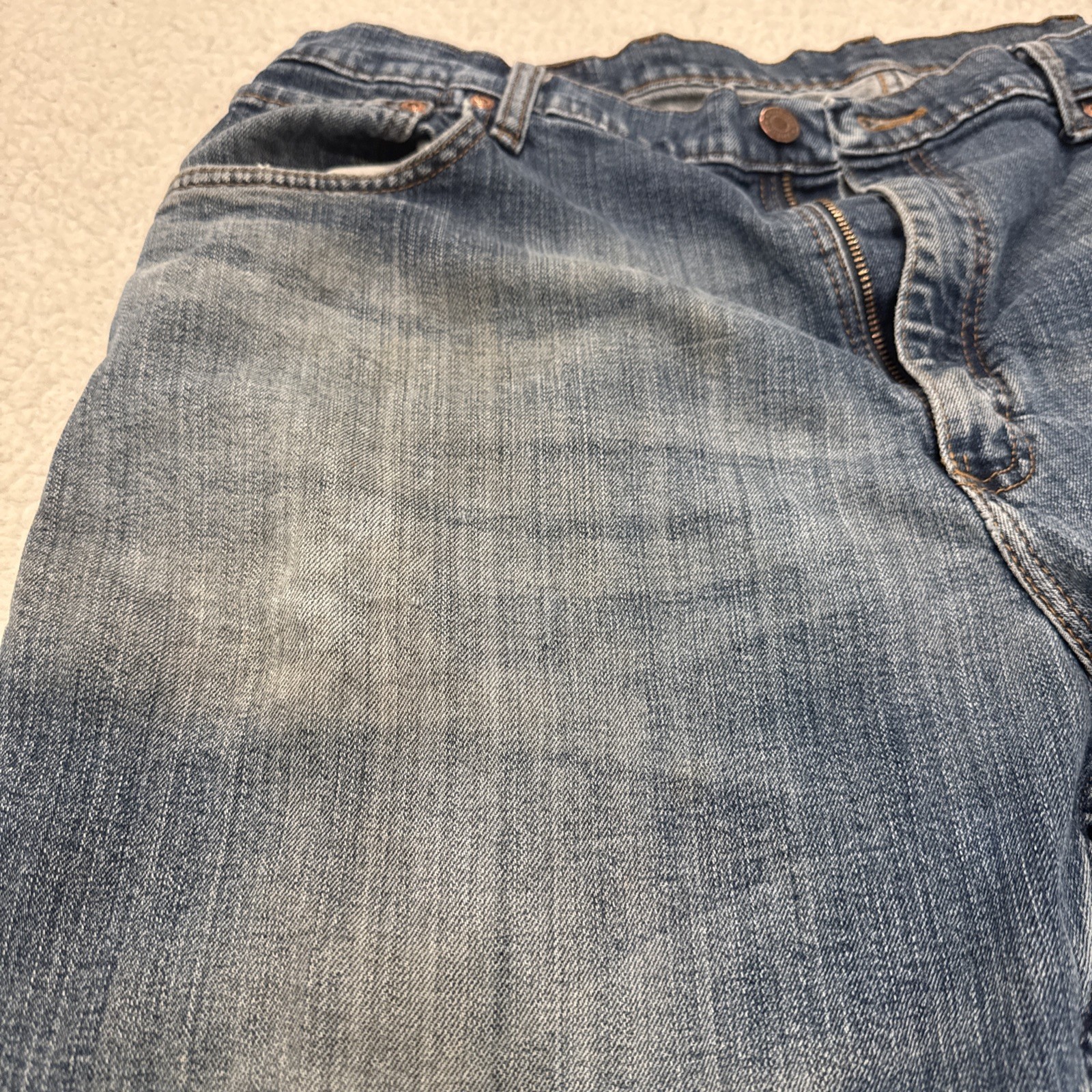 Wrangler Jeans Men’s 38×30 Blue Relaxed Fit Premium Quality Cotton workwear