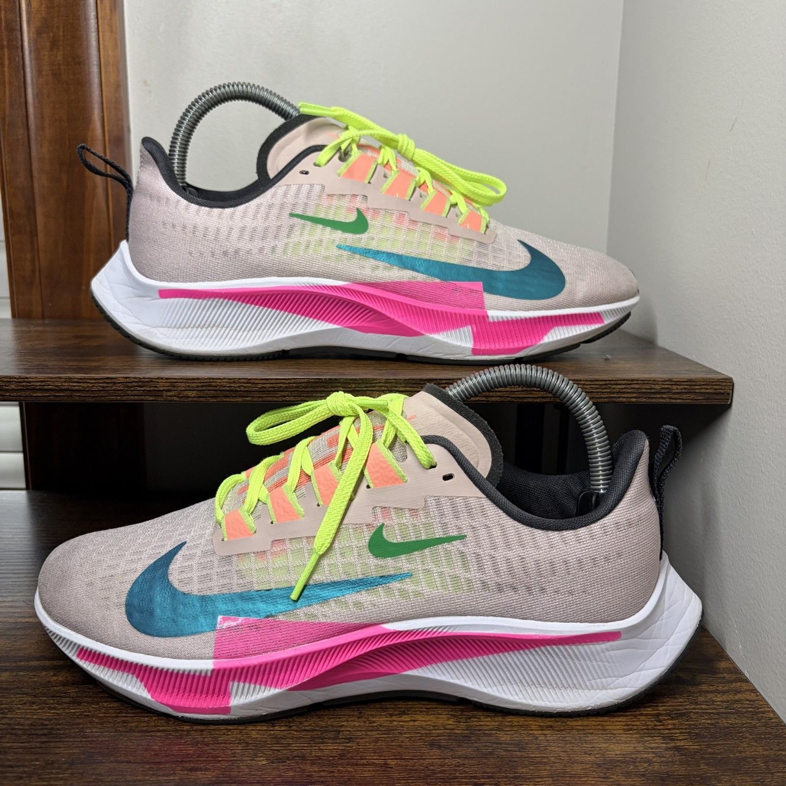 Size 8.5 Womens – Nike Air Pegasus 37 Premium Barley Rose Pink Running Shoes
