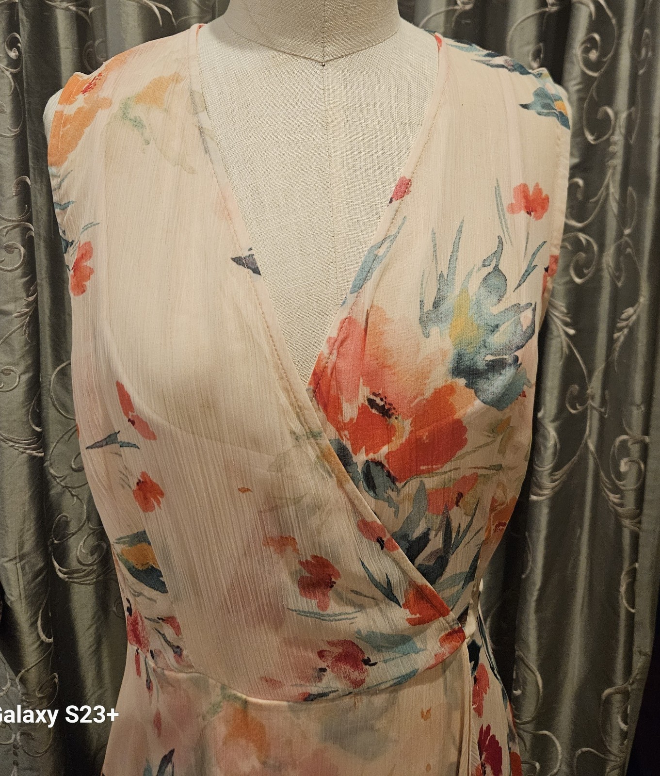 Ladies 12 Calvin Klein Couture Chiffon Floral Dress – vintage
