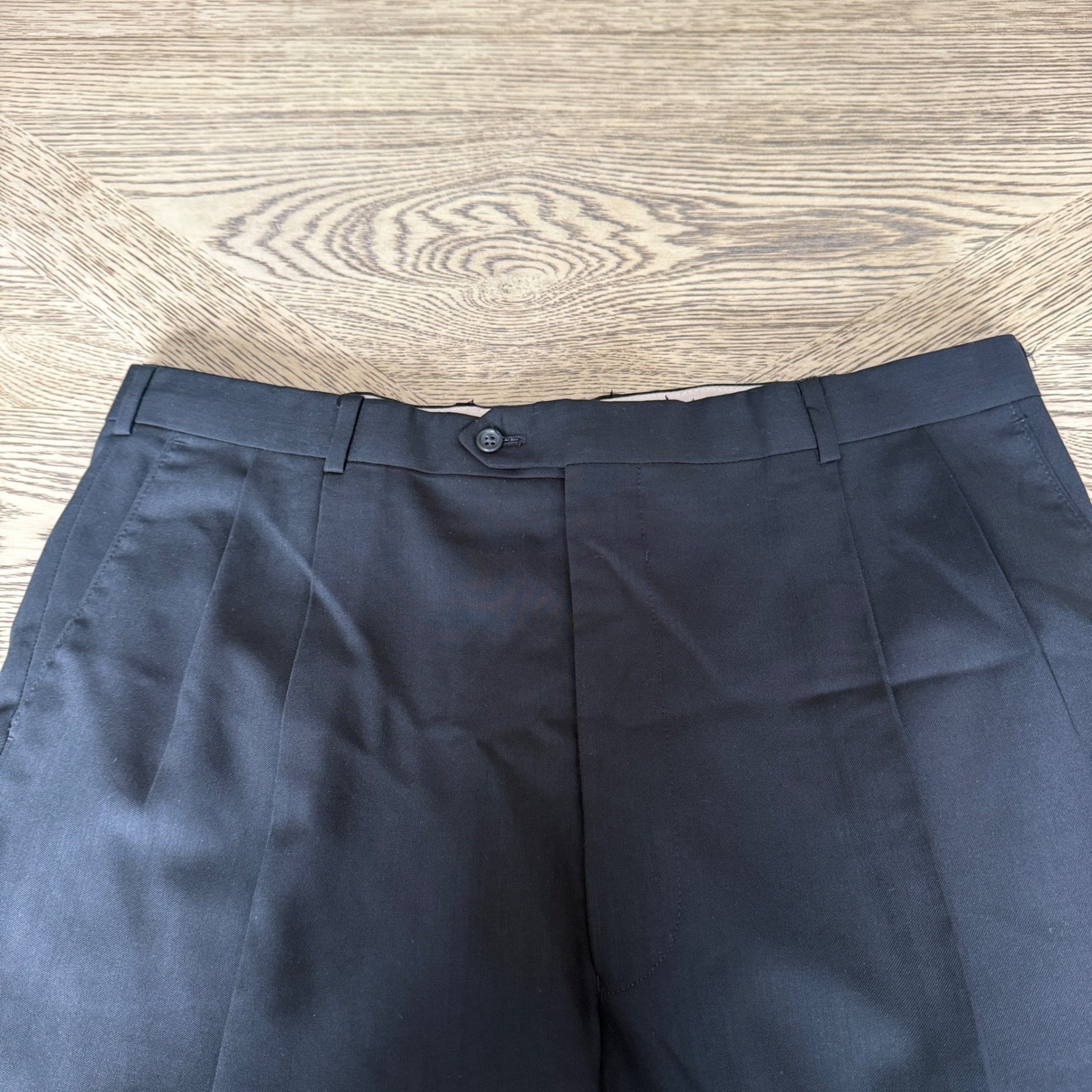 Pronto Uomo Mens 41 Black 100% Worsted Wool Pleated Cuffed Dress Pants Canada