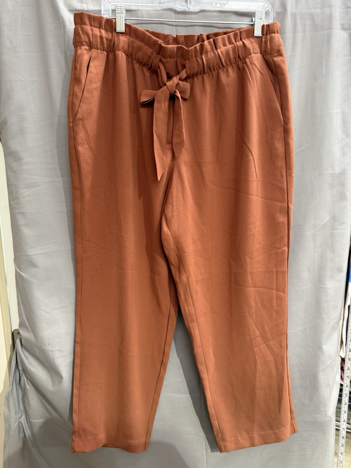 LOFT paperbag waist pants. Size L TG2372