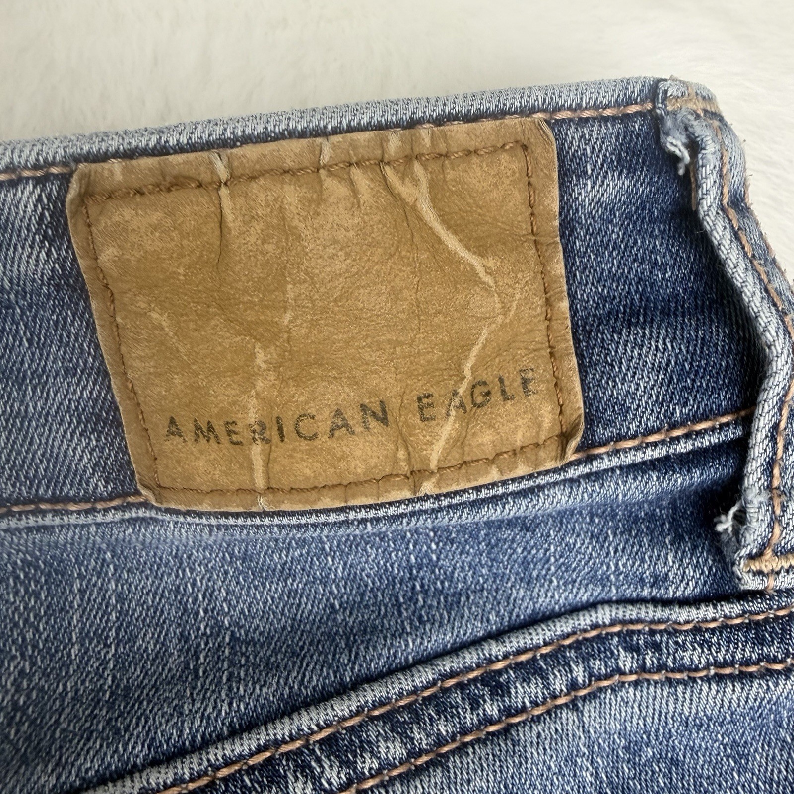 American Eagle High Rise Shortie Denim Jean Shorts Women’s Size 8 Distressed