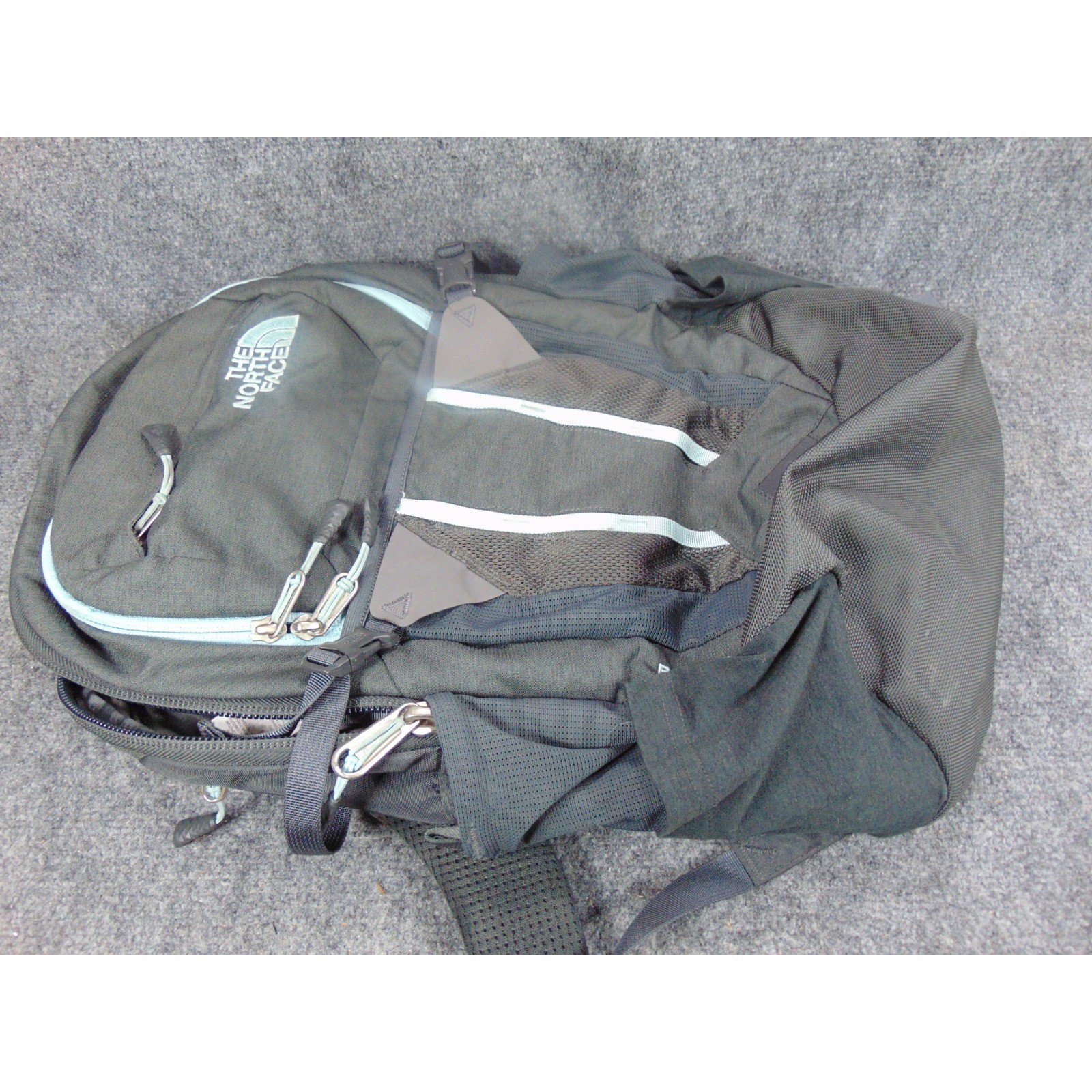 The North Face Recon Backpack Mens Black Teal FlexVent Daypack Hiking Bag Fray