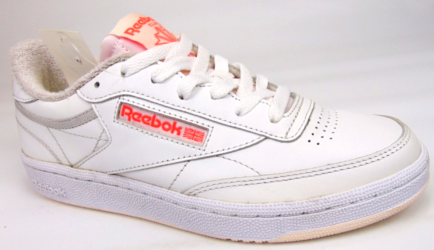 NEW! Reebok Club C 85 Classic Women’s Tennis Casual Shoes Size 7.0 White Leather