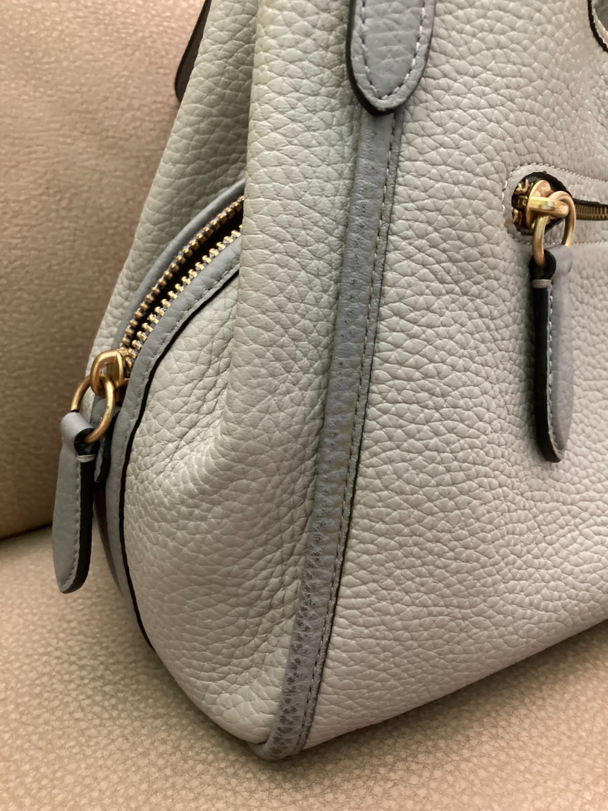 COACH ” LORI” CARRYALL STYLE SHOULDER BAG IN PALE GRAY PEBBLED LEATHER_NO. C6627