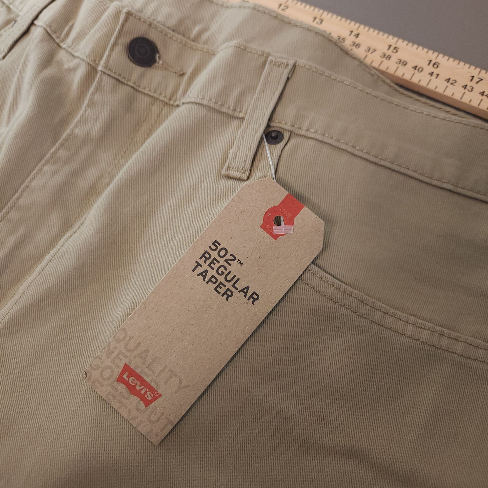 NWT Men’s Levi’s 502 Regular Taper SZ 40 x 32 Stretch Below Waist Tan Jeans