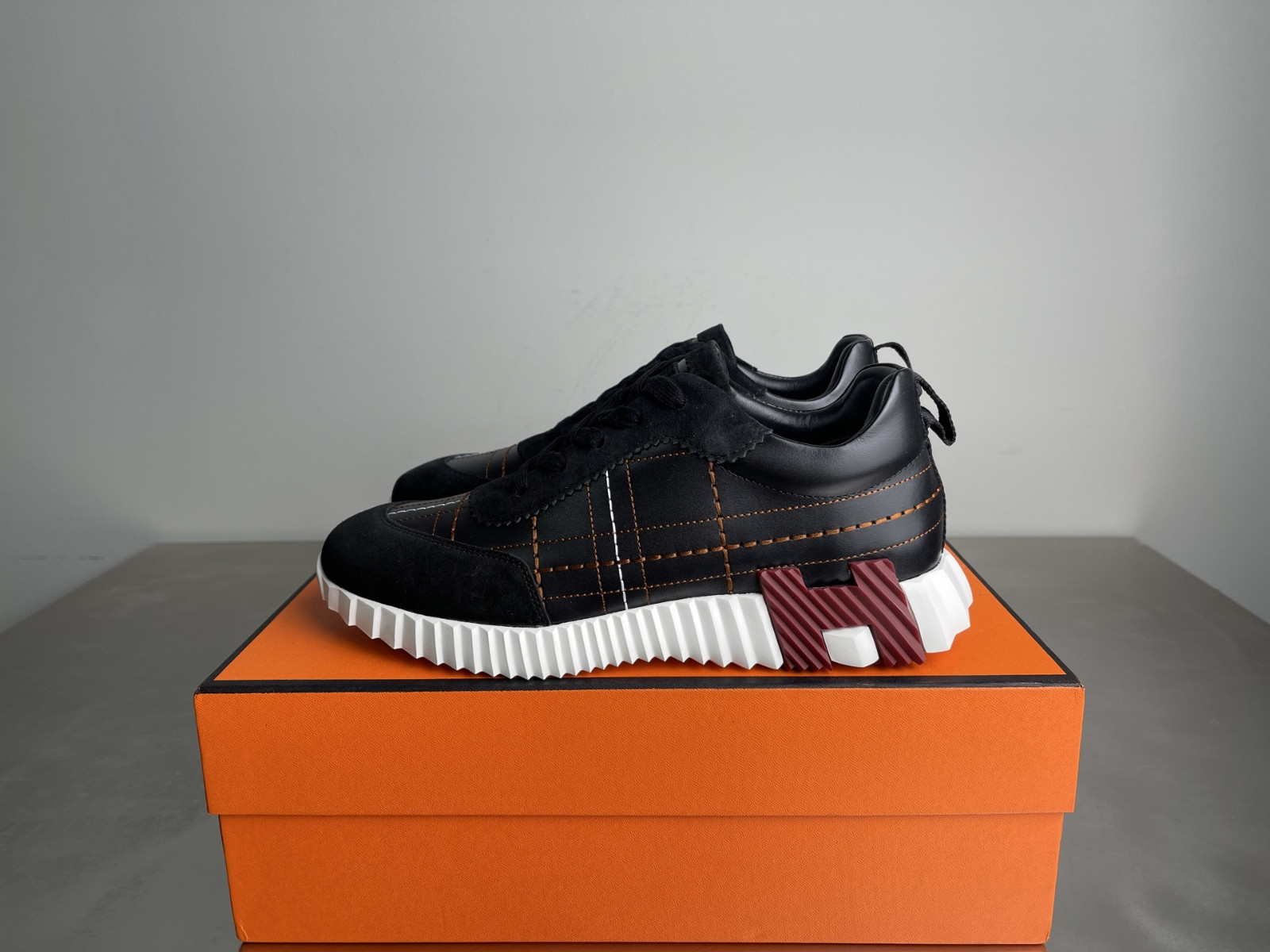 Hermes Bouncing Sneakers Black Leather Suede Men’s Low Top Trainers
