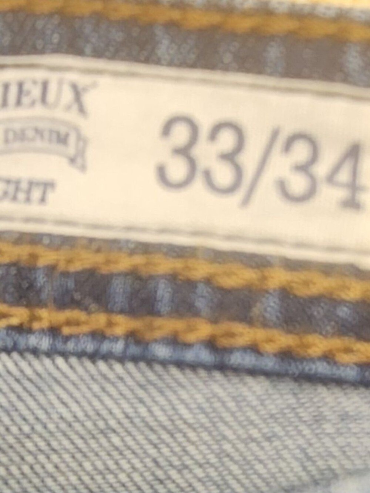 Cremieux Men’s StraightgJeans Size 33/34