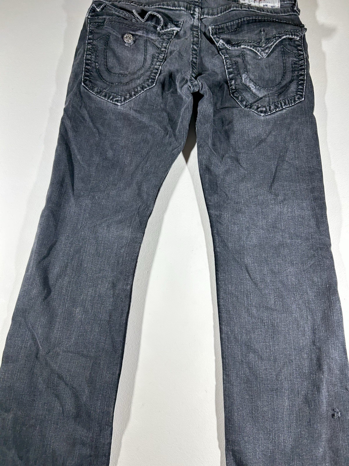 (Super Thrashed Distressed) True Religion Ricky Flap Big T Jeans 32×32 Grey