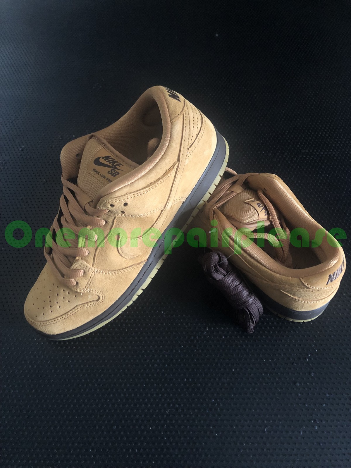 Nike SB Dunk Low Pro BQ6817-204 Flax Flax-Flax-Baroque Brown Size 8