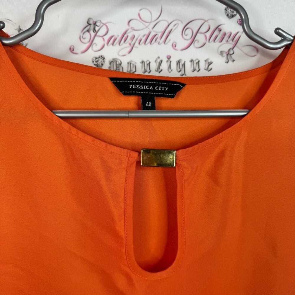 Yessica city top shirt Elegant Orange Blouse with Keyhole Detail