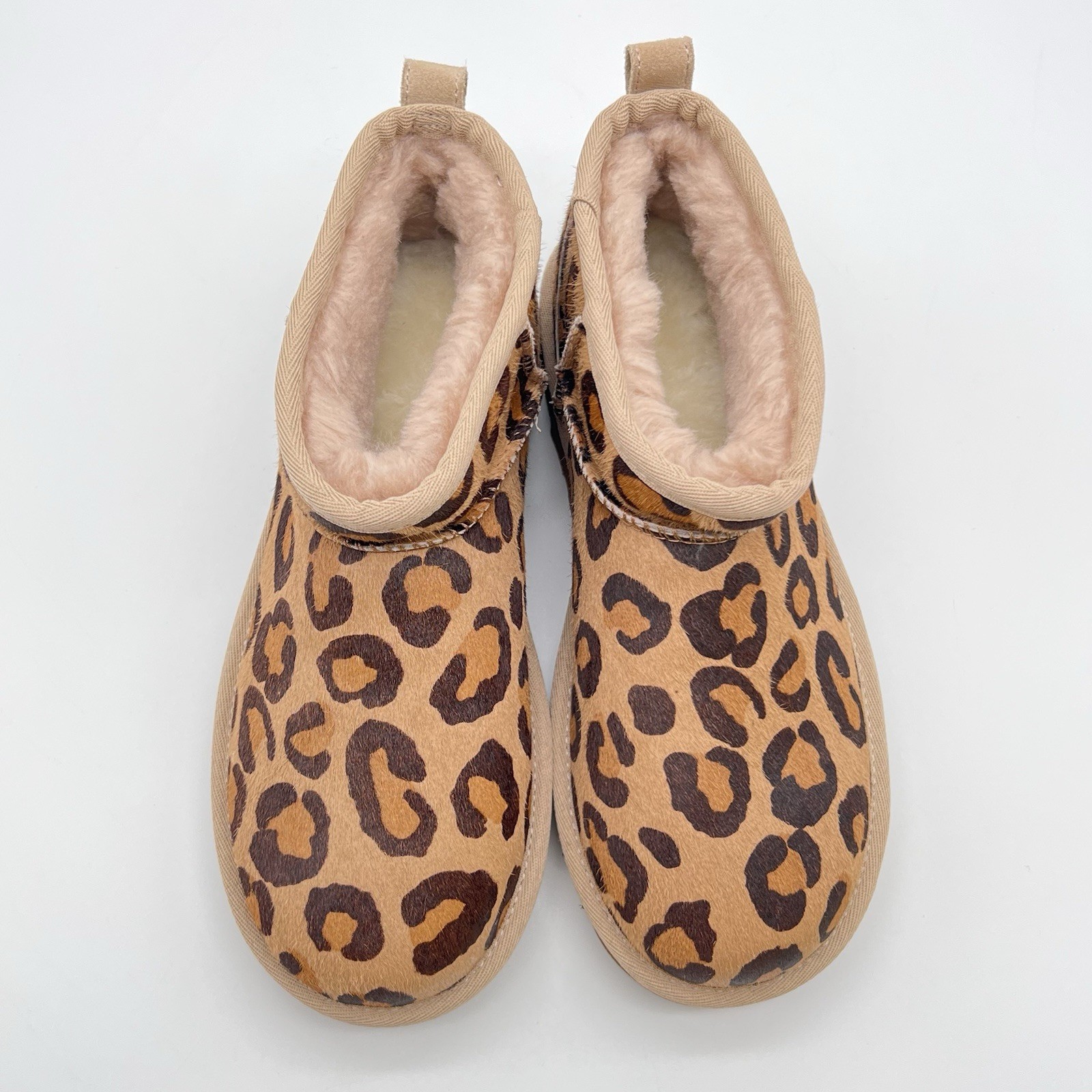 UGG Classic Ultra Mini Leopard Print Calf Hair Boots Women’s Size 6