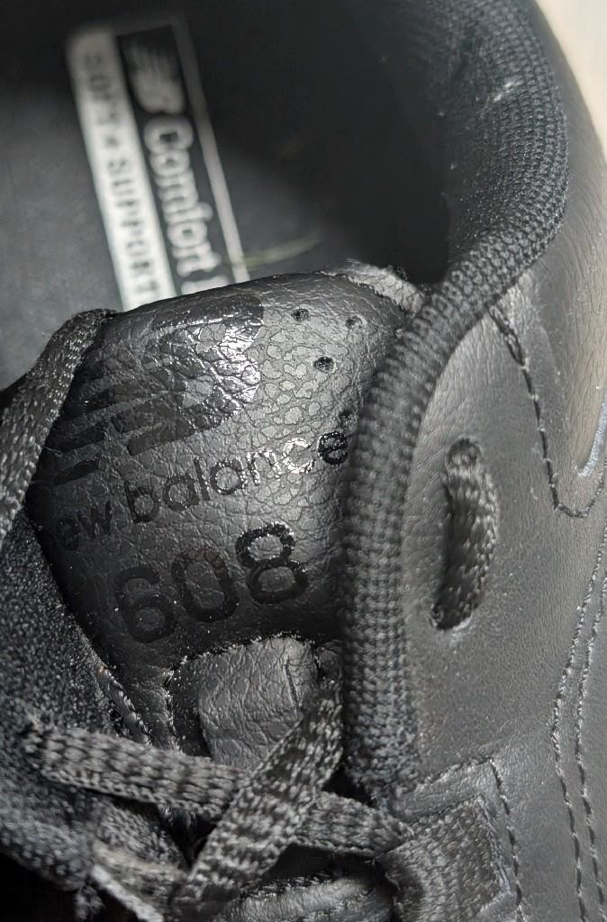 NEW BALANCE shoes 608 black 8.5 4E slip resistant MX608AB5