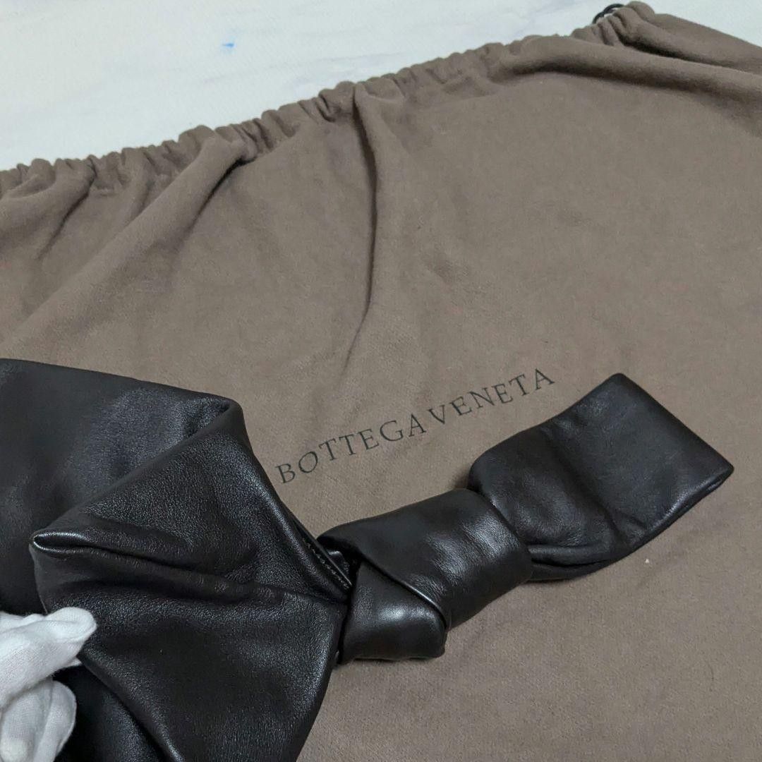 Bottega Veneta Dark Brown Leather Twist Handbag Leather