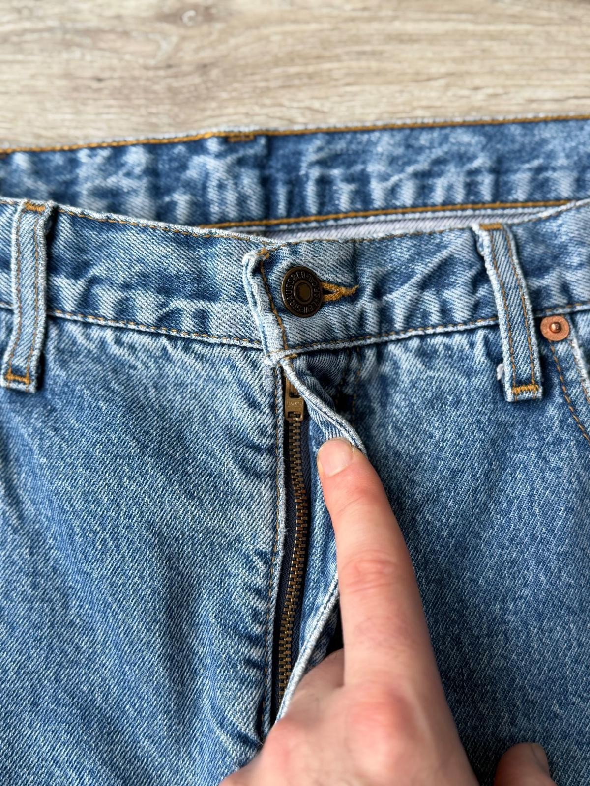 90s Vintage Levi’s 615 Distressed Orange Tab Blue Denim Jeans – W38″ x L27″