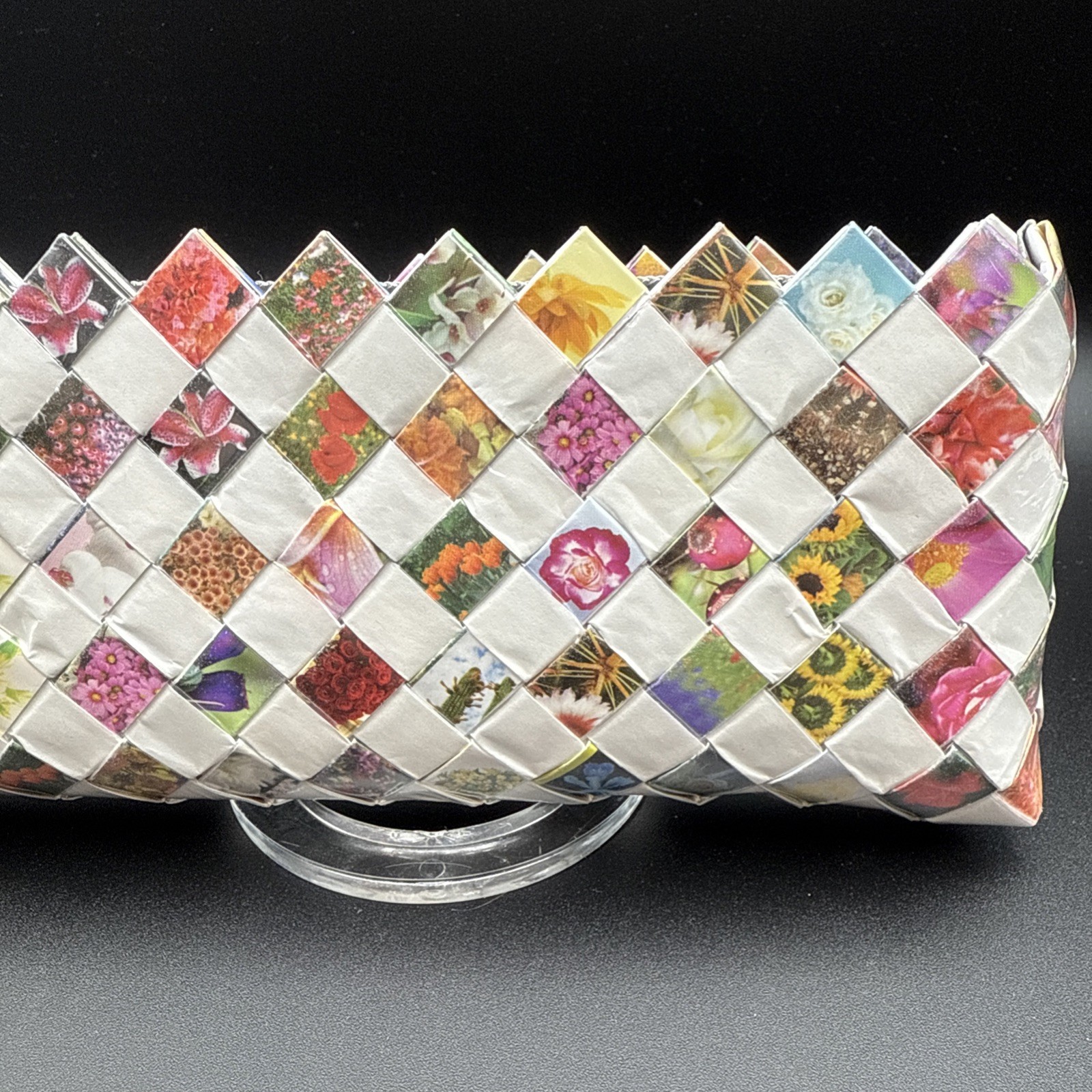 Nahui Ollin White And Floral Candy Wrapper Clutch Purse Wristlet Zip Top Woven