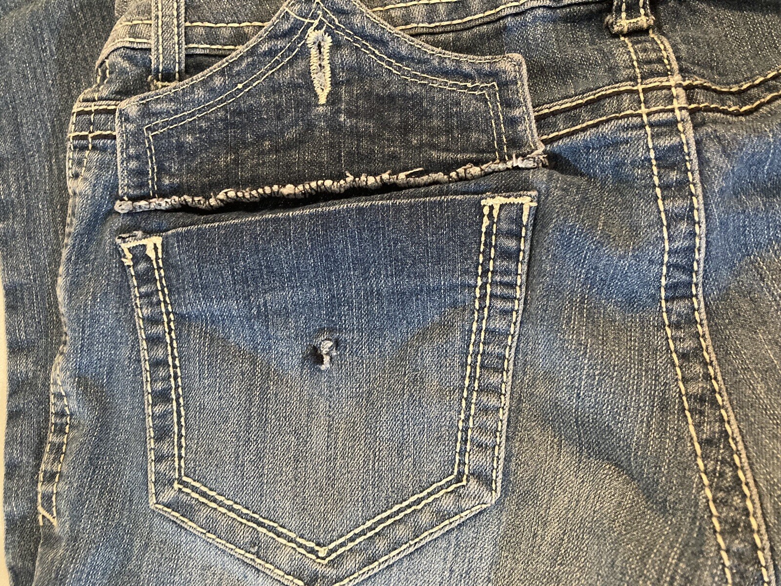 Faded Glory Jeans Size 10 30Wx29L 9” Rise Used Condition Missing Button On Butt