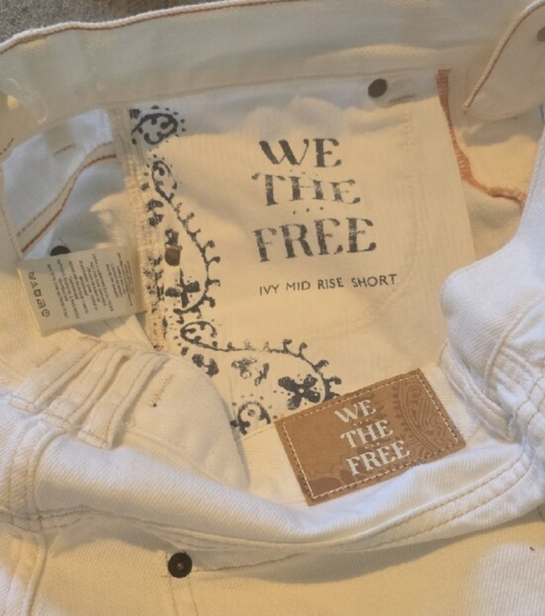 We The Free Button Fly Distressed Raw Hem 100% Cotton White Denim Shorts Size 29