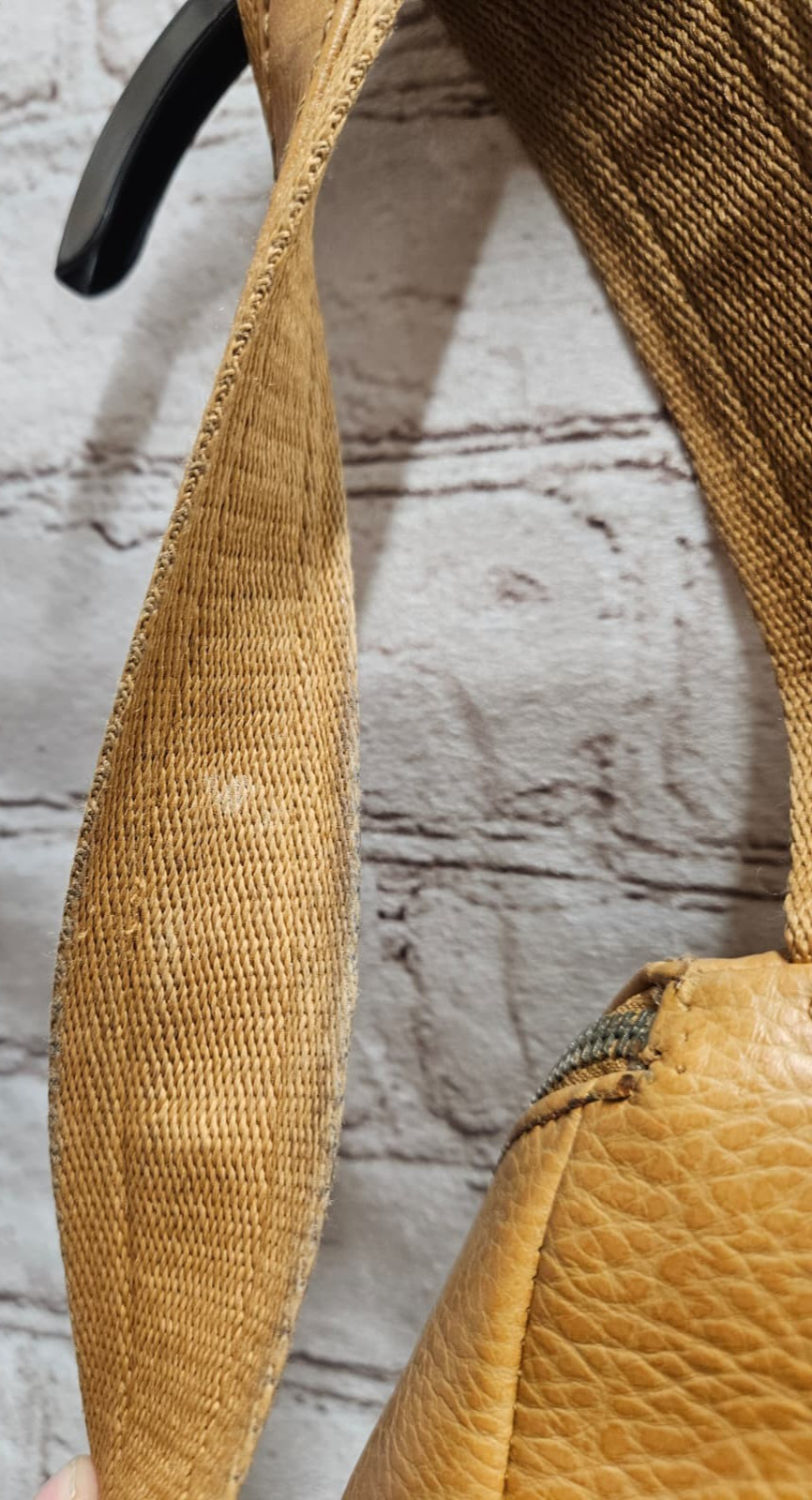 Matt & Nat Camel Vegan Leather Backpack – CHECK DESCRIPTION