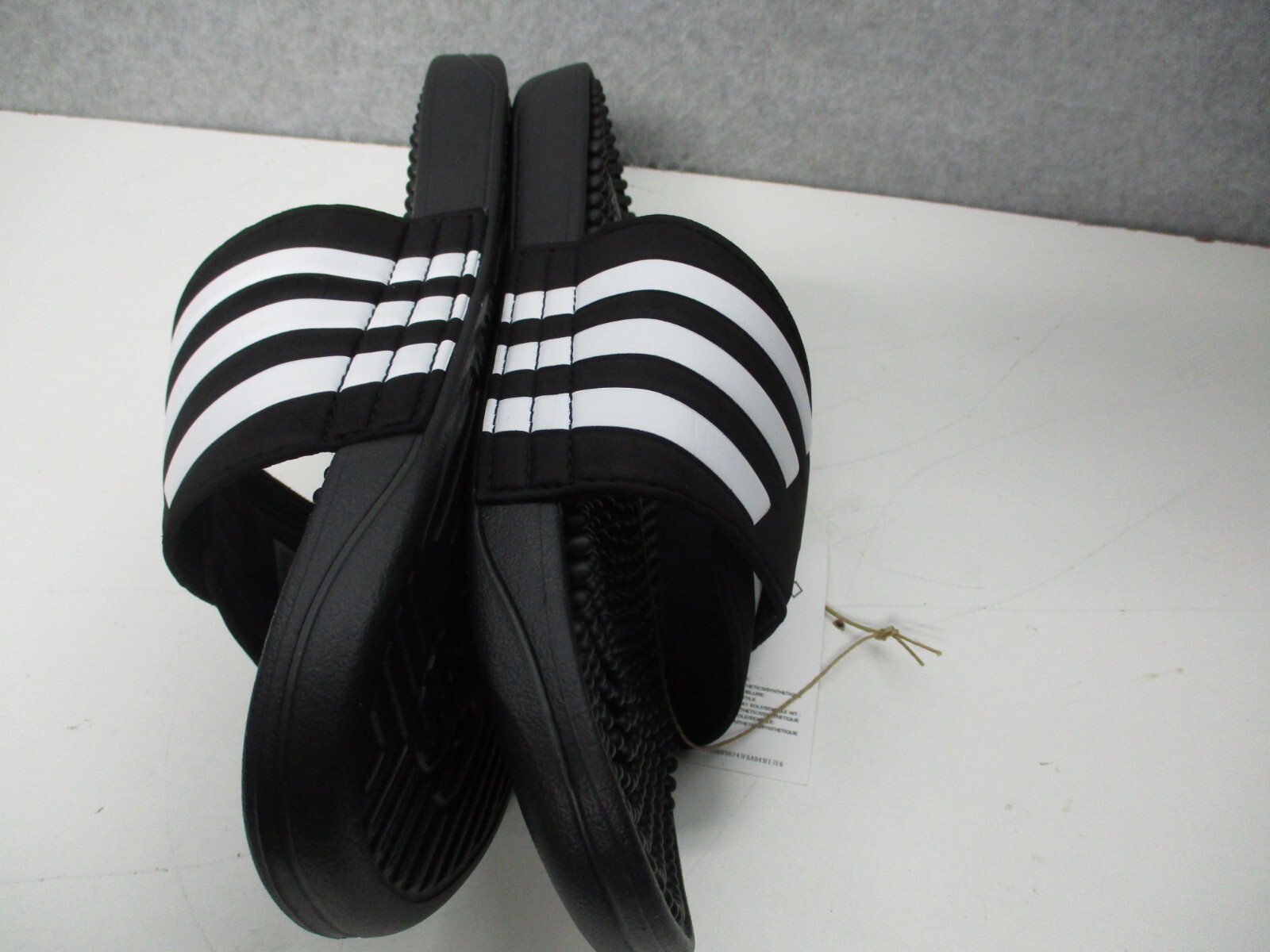 Adidas Adissage Sandals Slides Black/White Mens Sz 10 Womens Sz 11