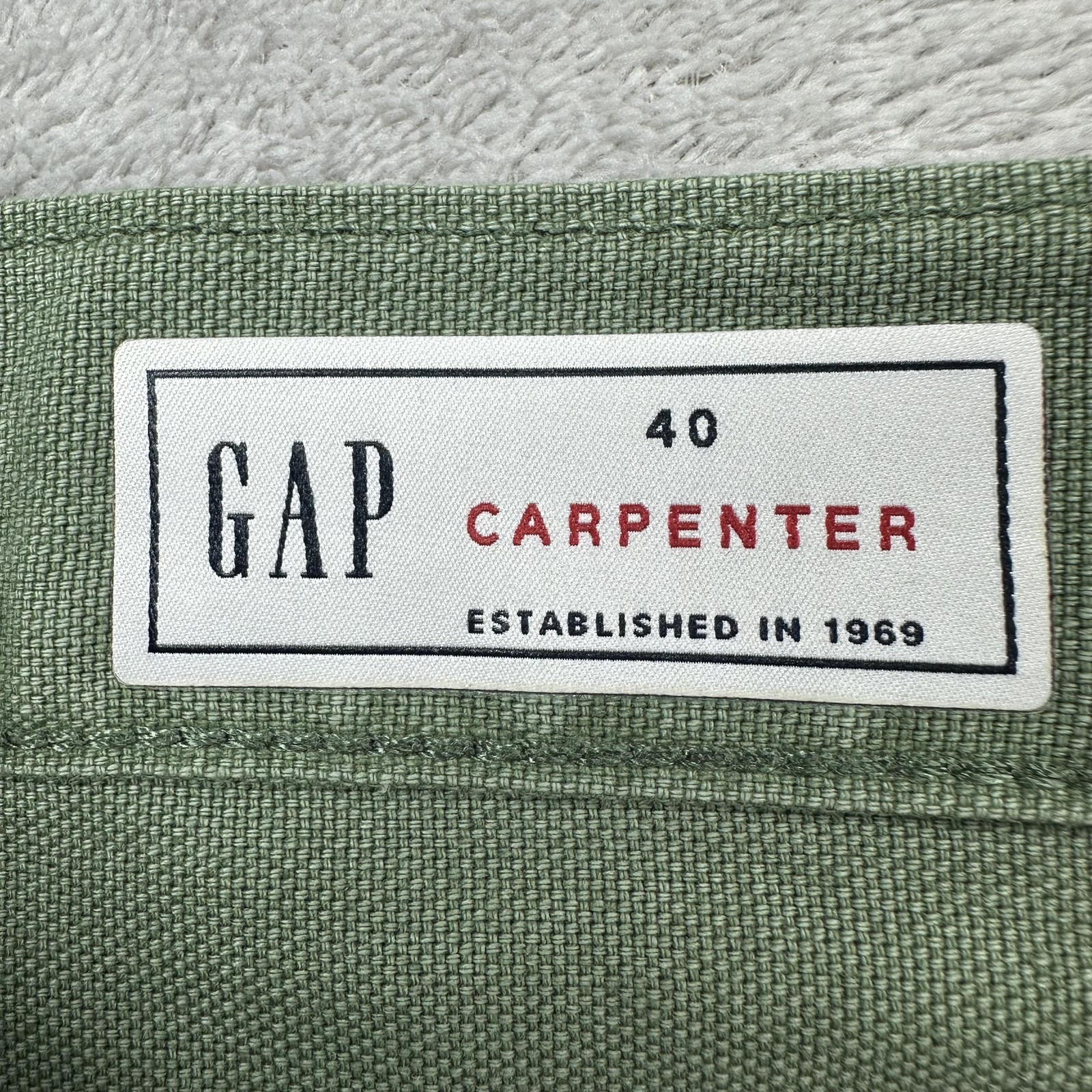 GAP Carpenter Shorts Mens 40 Twig Green Utility Canvas Hammer Loop Workwear