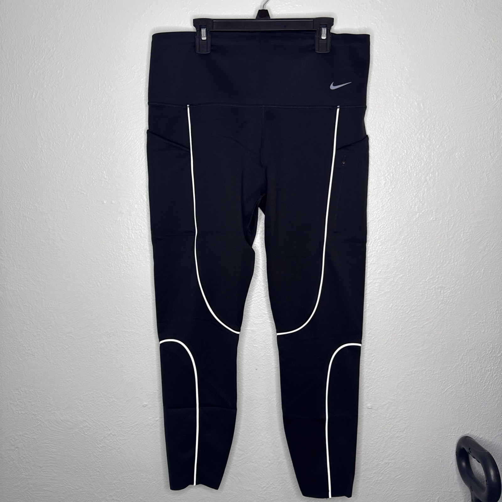 Nike Dri-FIT Go Running Performance Womens XL Black Leggings FZ0005-010 BNWT