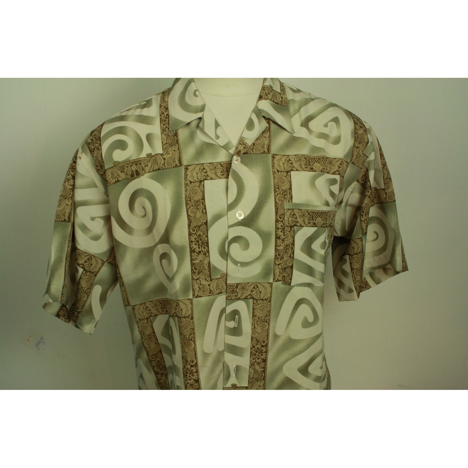 Remark Editor’s Note Mens Sage Green Abstract Swirl Geometric Button Up Shirt XL