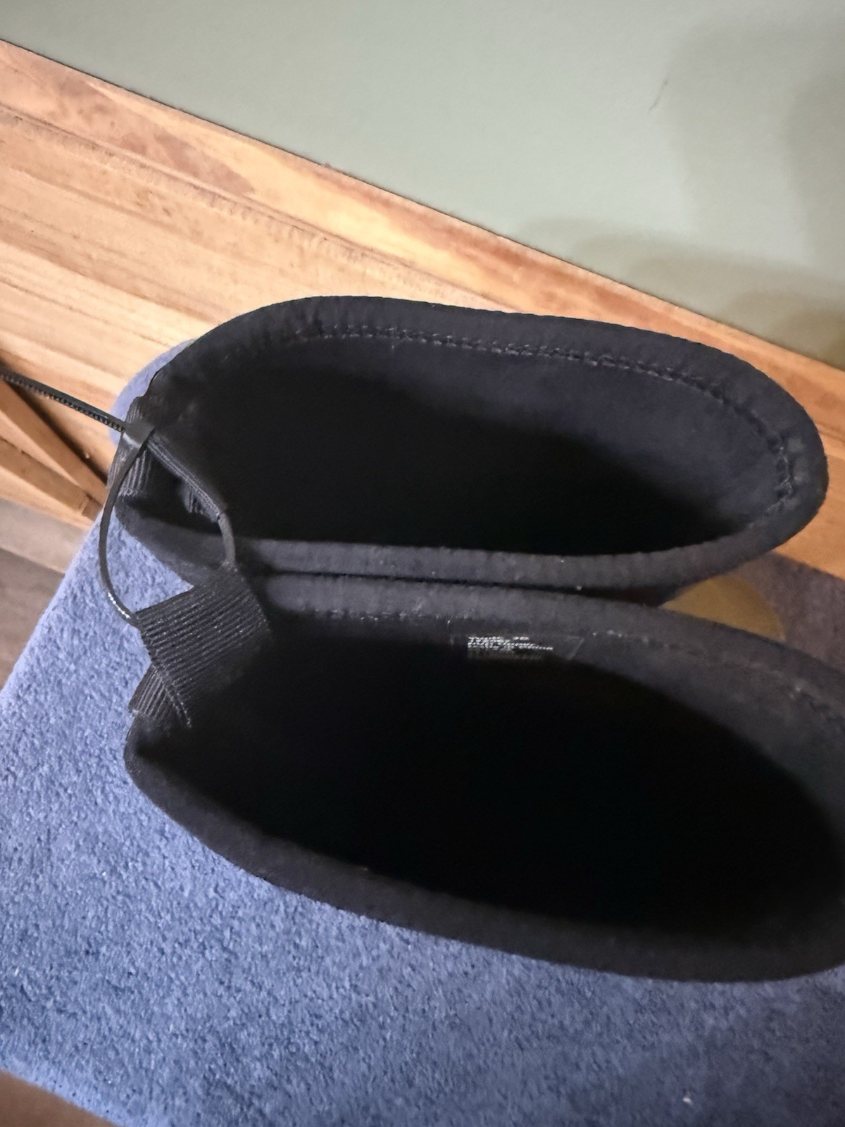 Waterproof Kids Size 3 D Rubber Pvc Boots By Magellan Gently Used.
