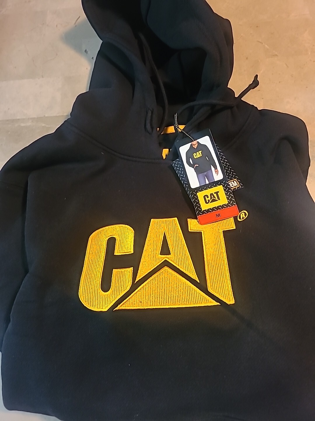 Caterpillar CAT Men’s Embroidered Pullover Logo Hooded Sweatshirt Medium Black