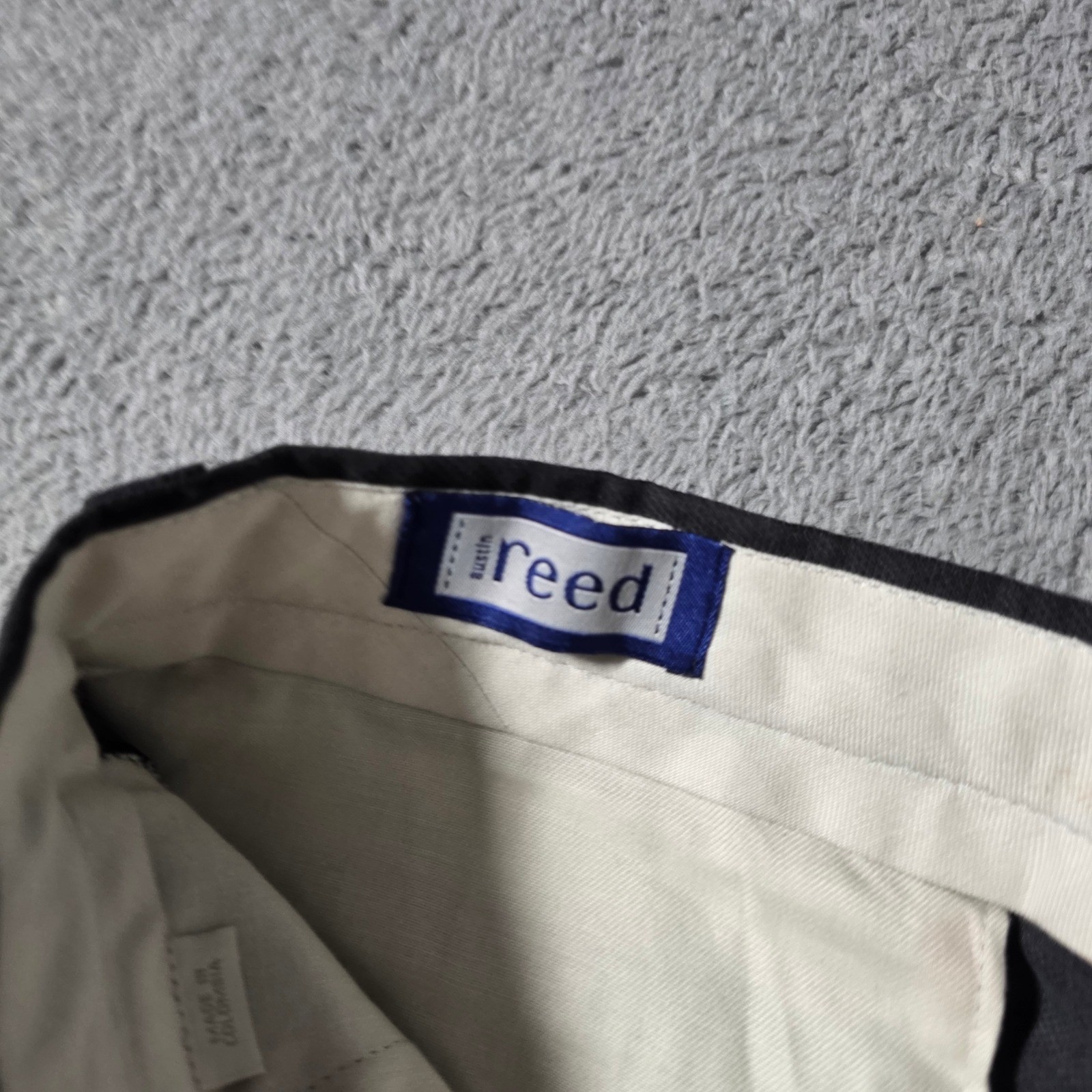 Austin Reed Mens 38 Dress Pants Charcoal Grey Double Pleated Tencel Blend NWT