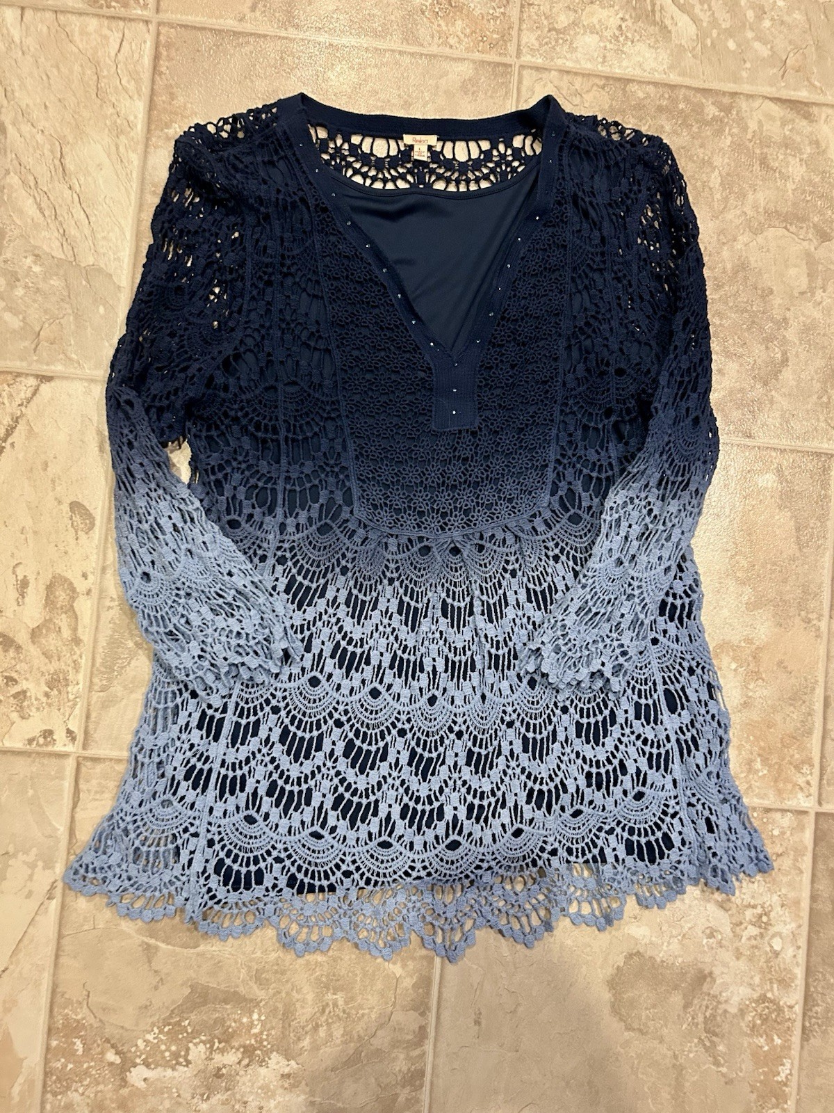 Reba McEntire Blue Ombre Crochet Tunic Top L Boho Western Rhinestone Lace Knit