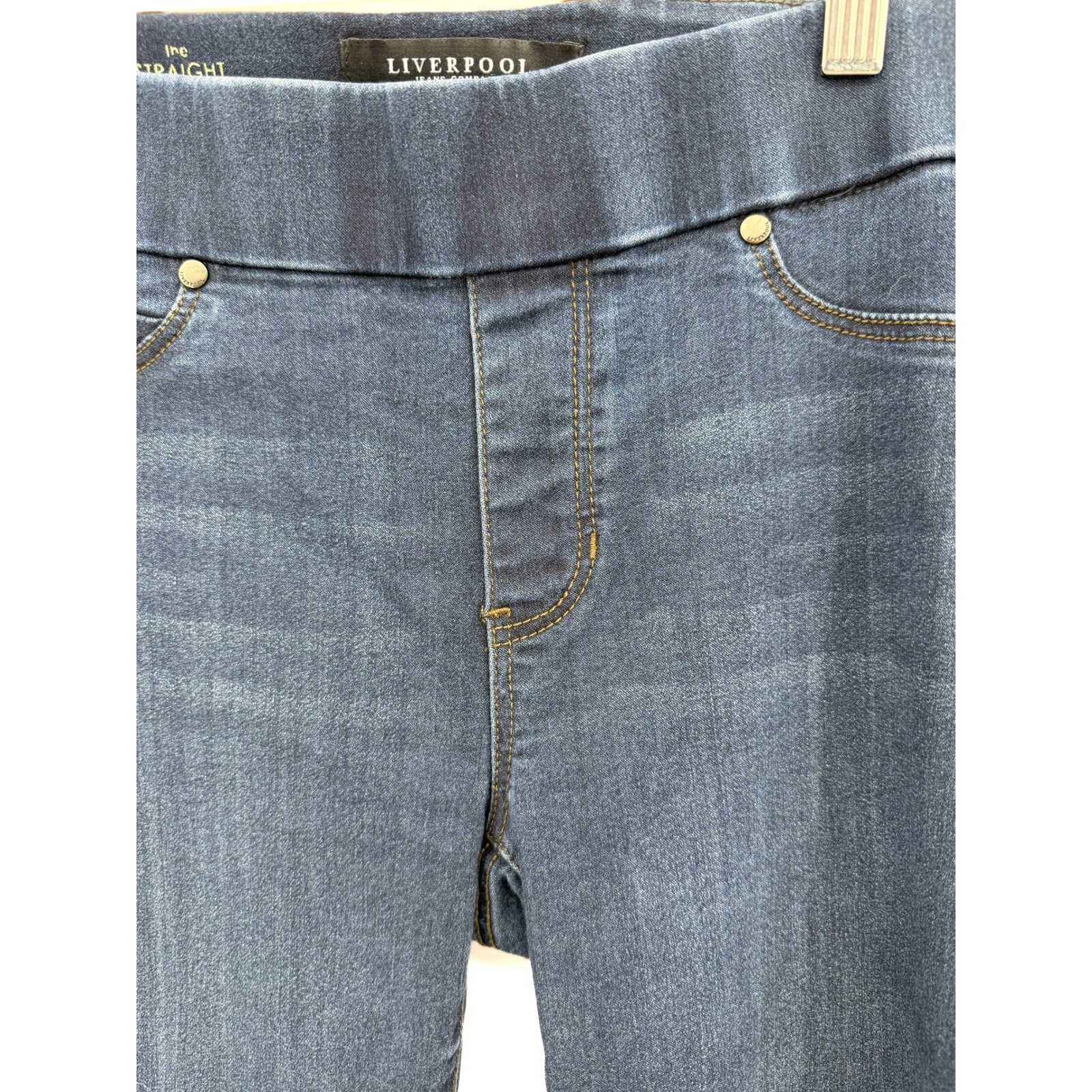 Liverpool Jeans Women 8/29 Blue The Straight Pull-On Mid-Rise Dark Wash Denim
