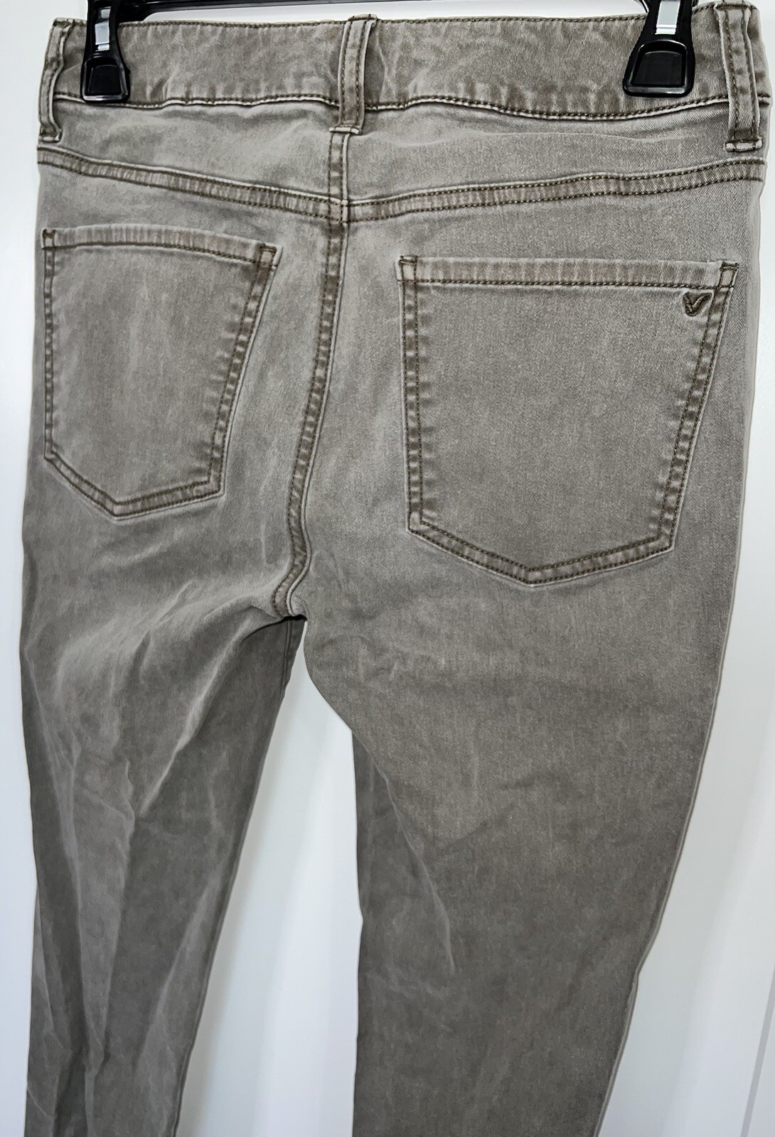 American Eagle Women’s Size 2 Hi Rise Jeans Pants Gray Green