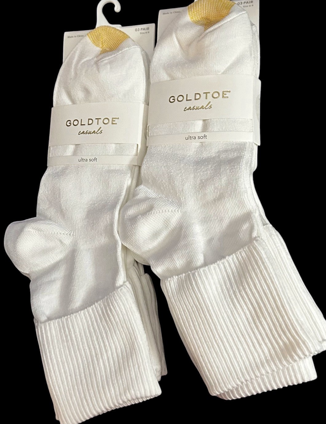 2 Packs Womens White GoldToe Cotton Turn Cuff Socks Shoe Size 6-9 6 Pairs Total