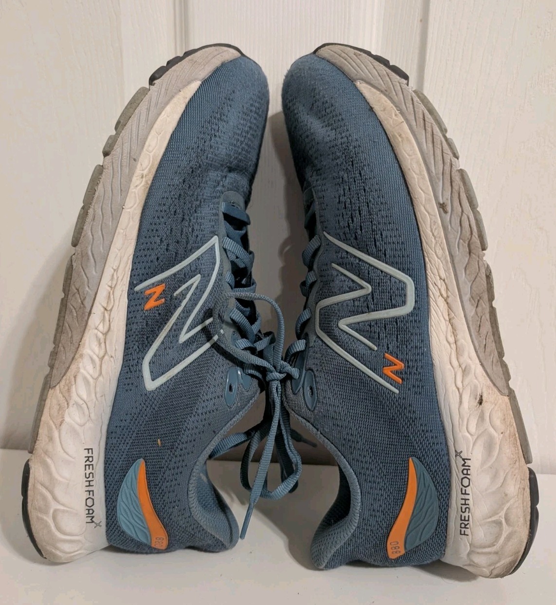 New Balance Fresh Foam 880 Mens Shoes Bue Size 9.5 2E Wide Running Sneakers
