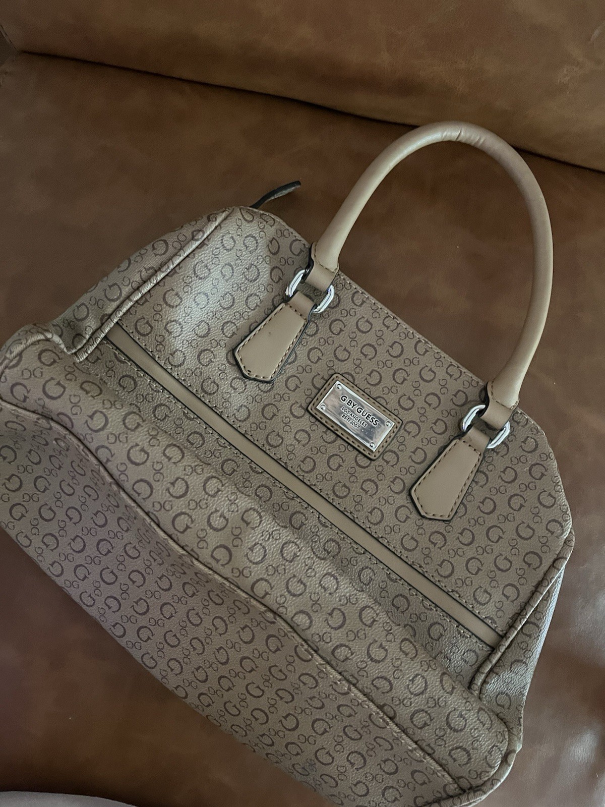 G by GUESS Beige/Brown Logo Satchel Top Handle Bag, Zip, Detachable Strap