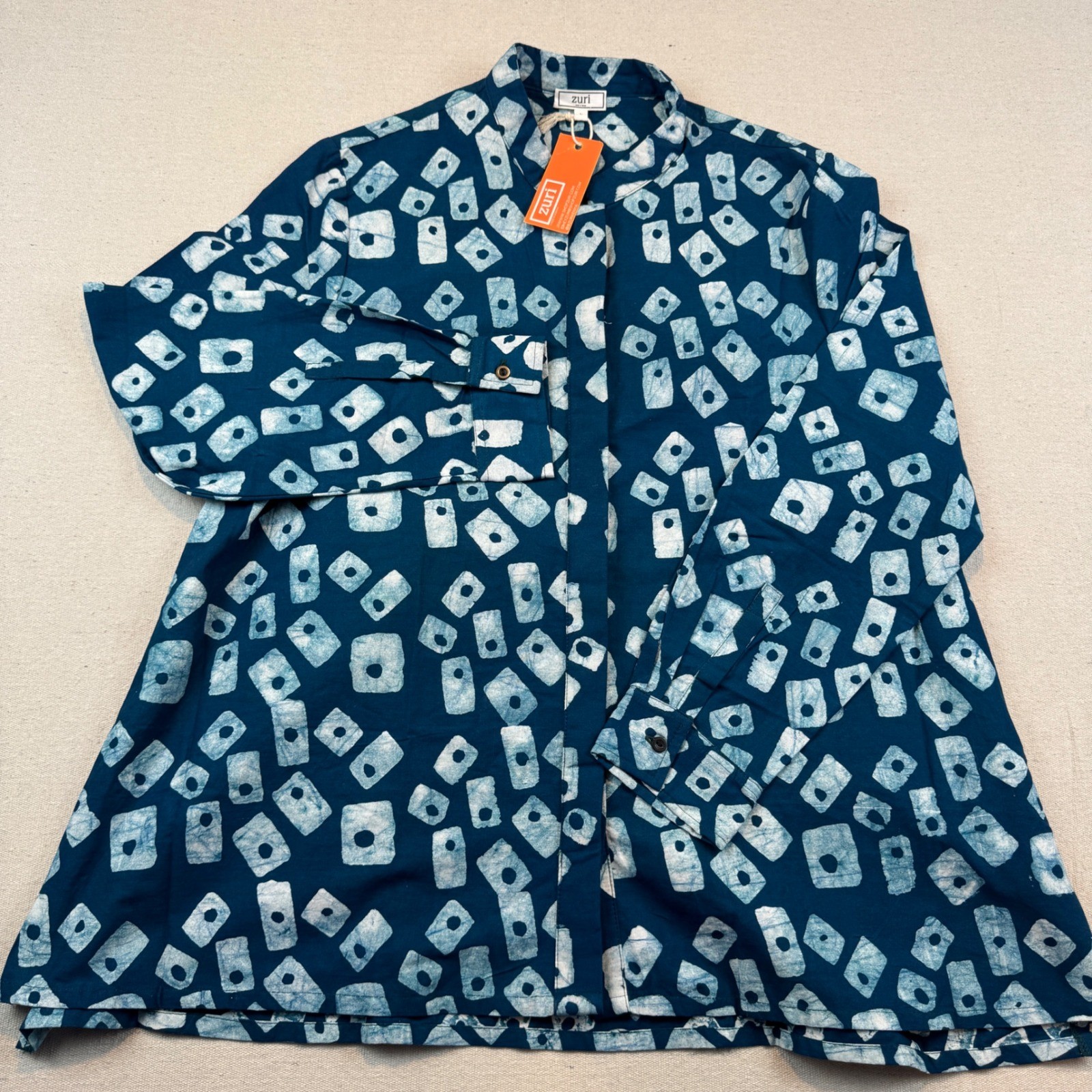 Zuri Kenya Women Large Blue White Cotton Batik Print Mandarin Collar Shirt NWT