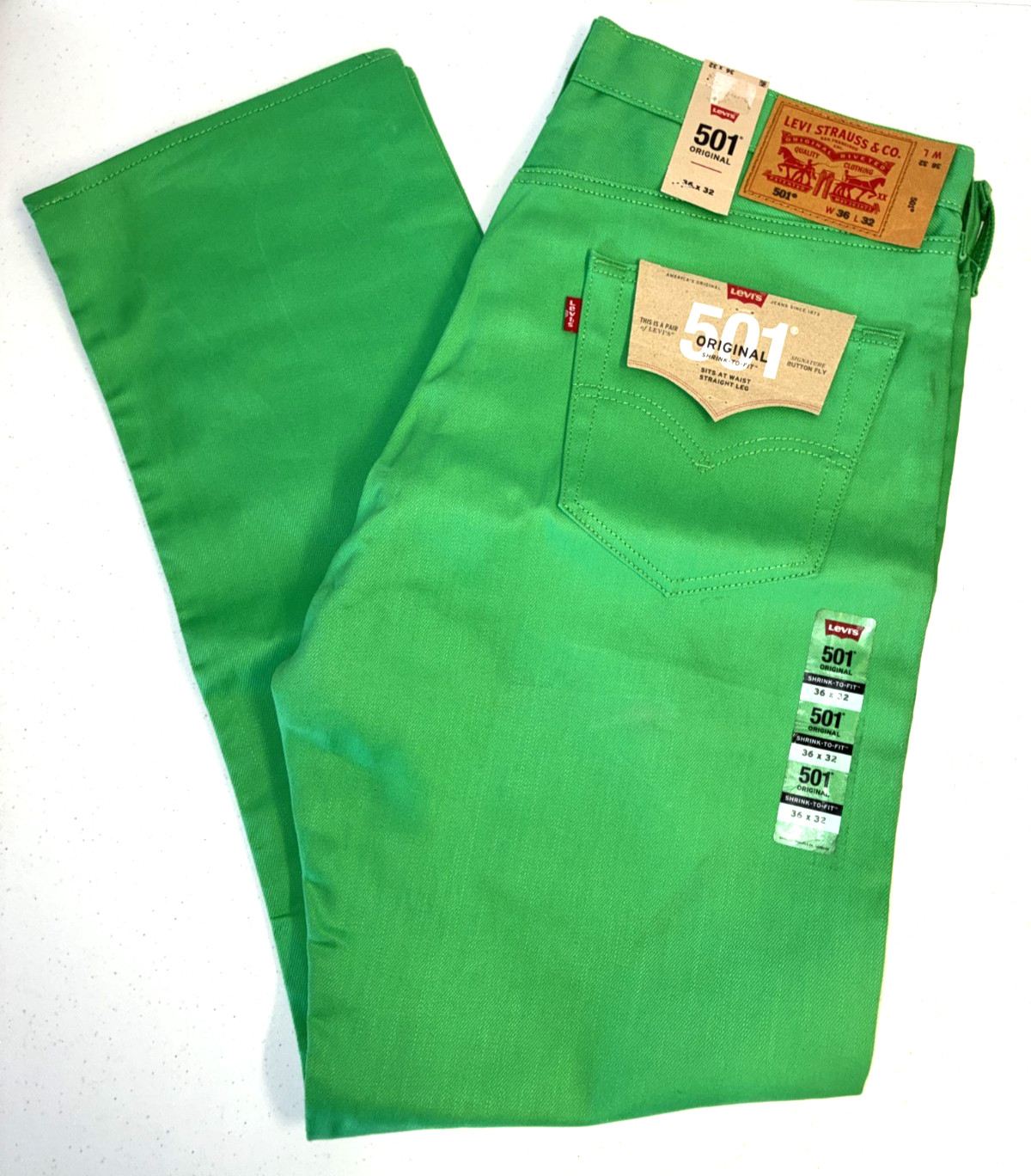 501 LEVI jeans Mens 36×32 straight leg, button fly shrink to fit NEW Mint Denim