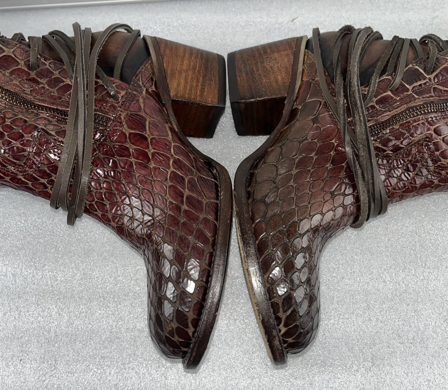 Rare Freebird by Steven Cognac Croco Coals – Sz 8 / Tall Leather Lace Up Boots
