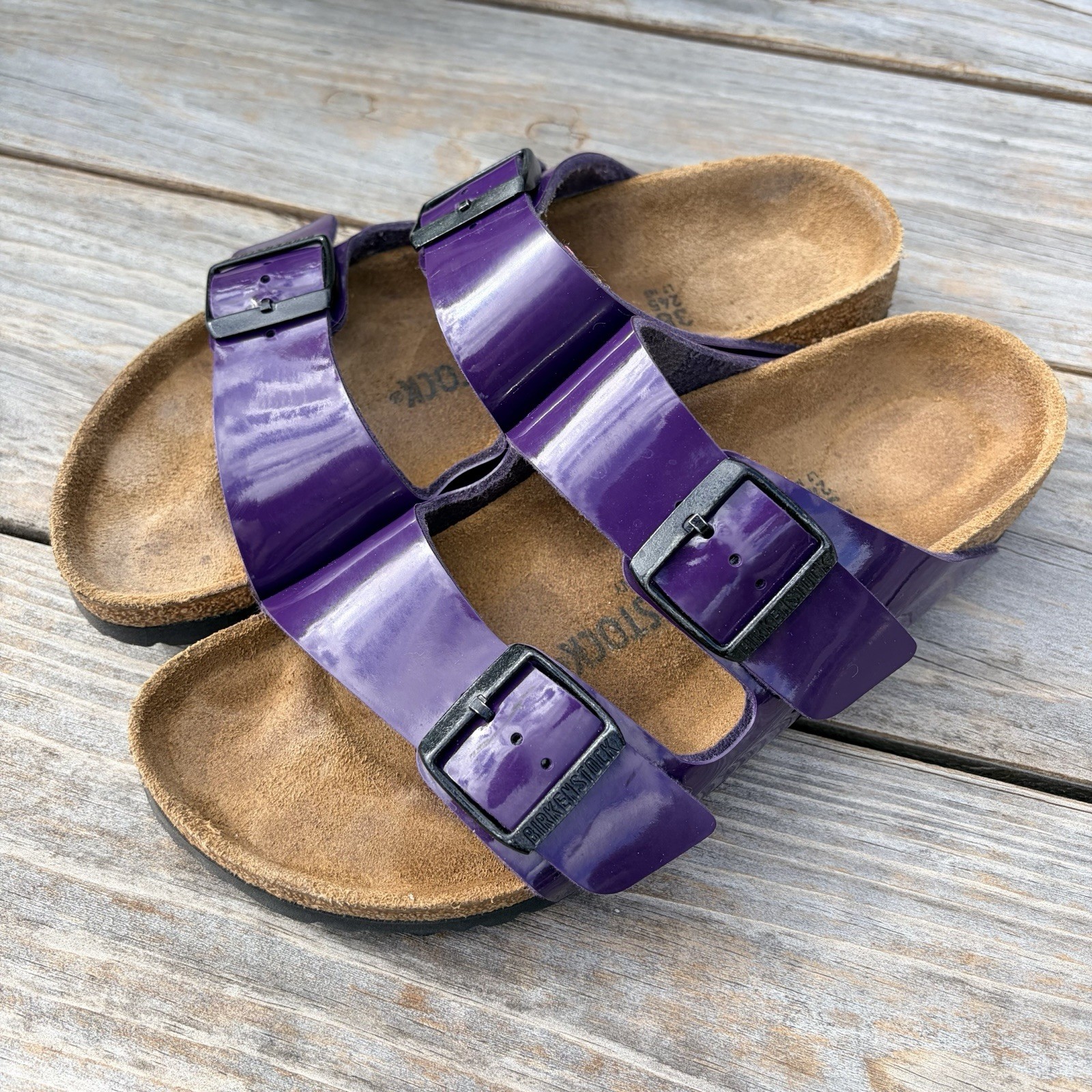 Birkenstock Arizona Patent Birko-Flor Sandals in Plum Size 38 7.5 US