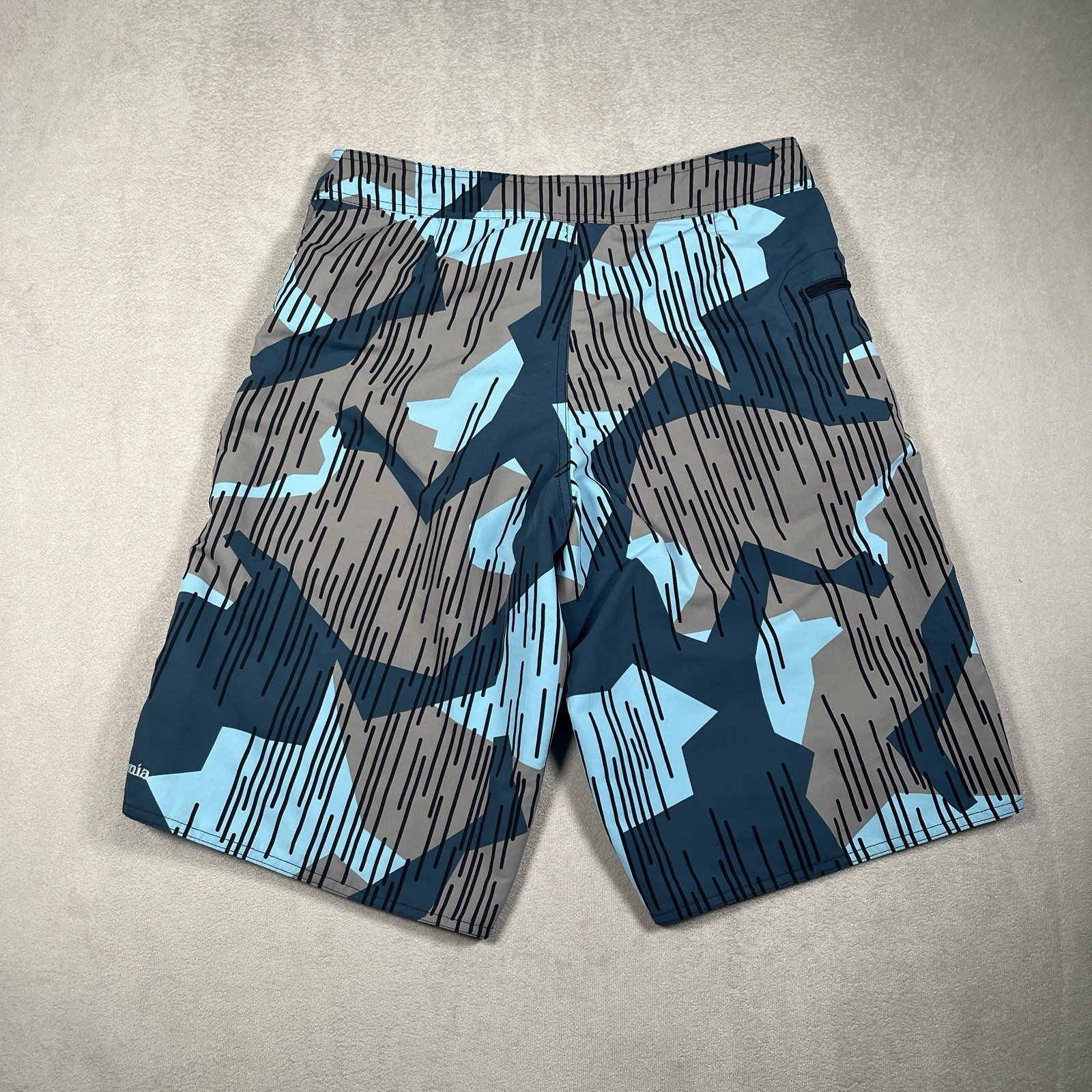 Patagonia Wavefarer Board Shorts Mens 29 Land Quilt:Sky Swimming 11″ Inseam