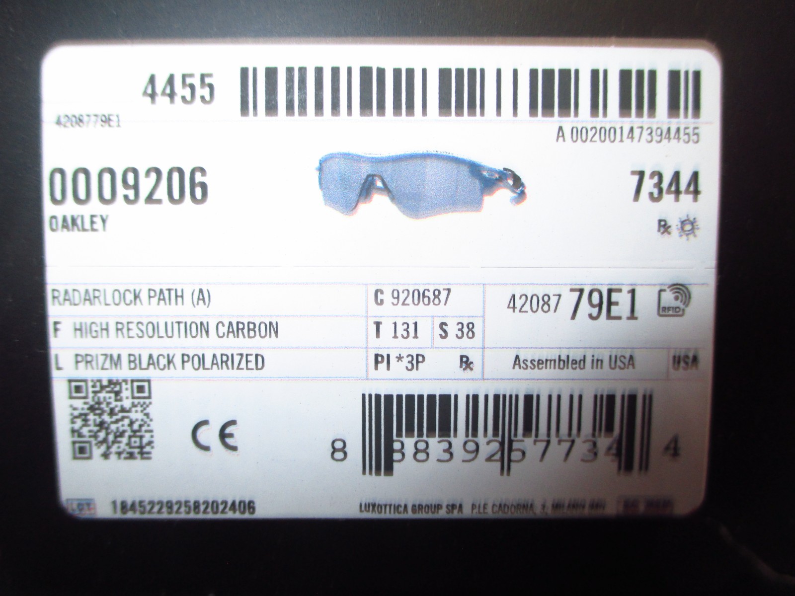 Oakley Radarlock Path A 9206-8738 High Resolution Carbon Polarized Sunglasses