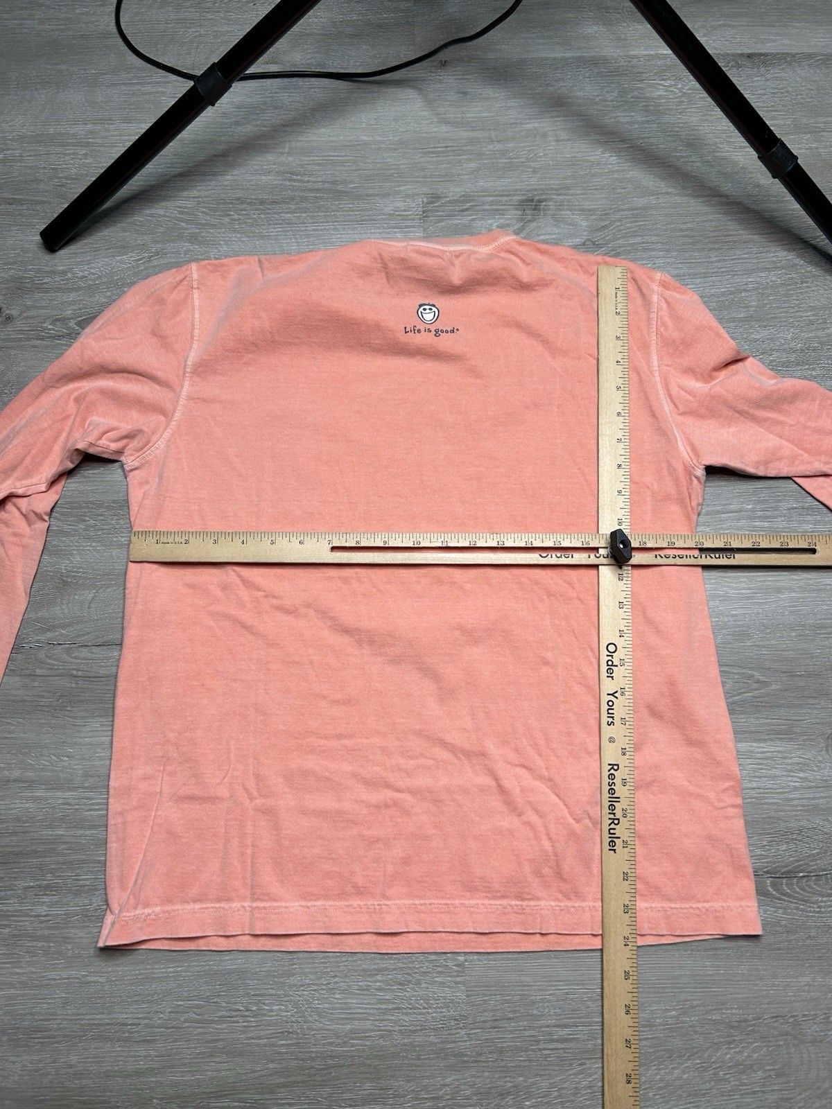 Life Is Good Women’s Large Kayak Graphic T Shirt Long Sleeve