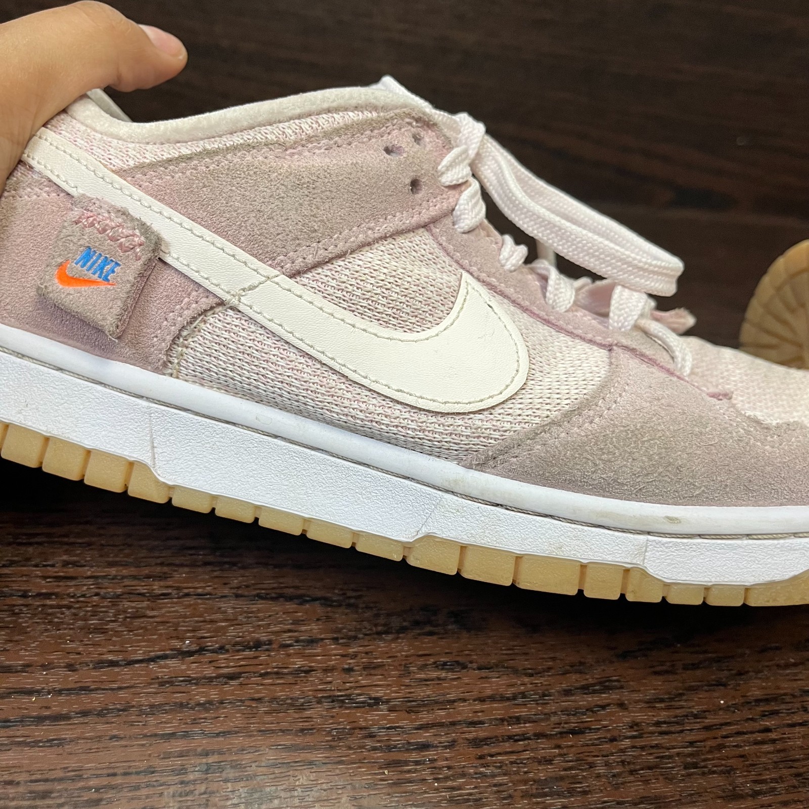 Nike Dunk Low SE “Teddy Bear” Women’s Size 10.5 Light Pink Sneakers DZ5318-640
