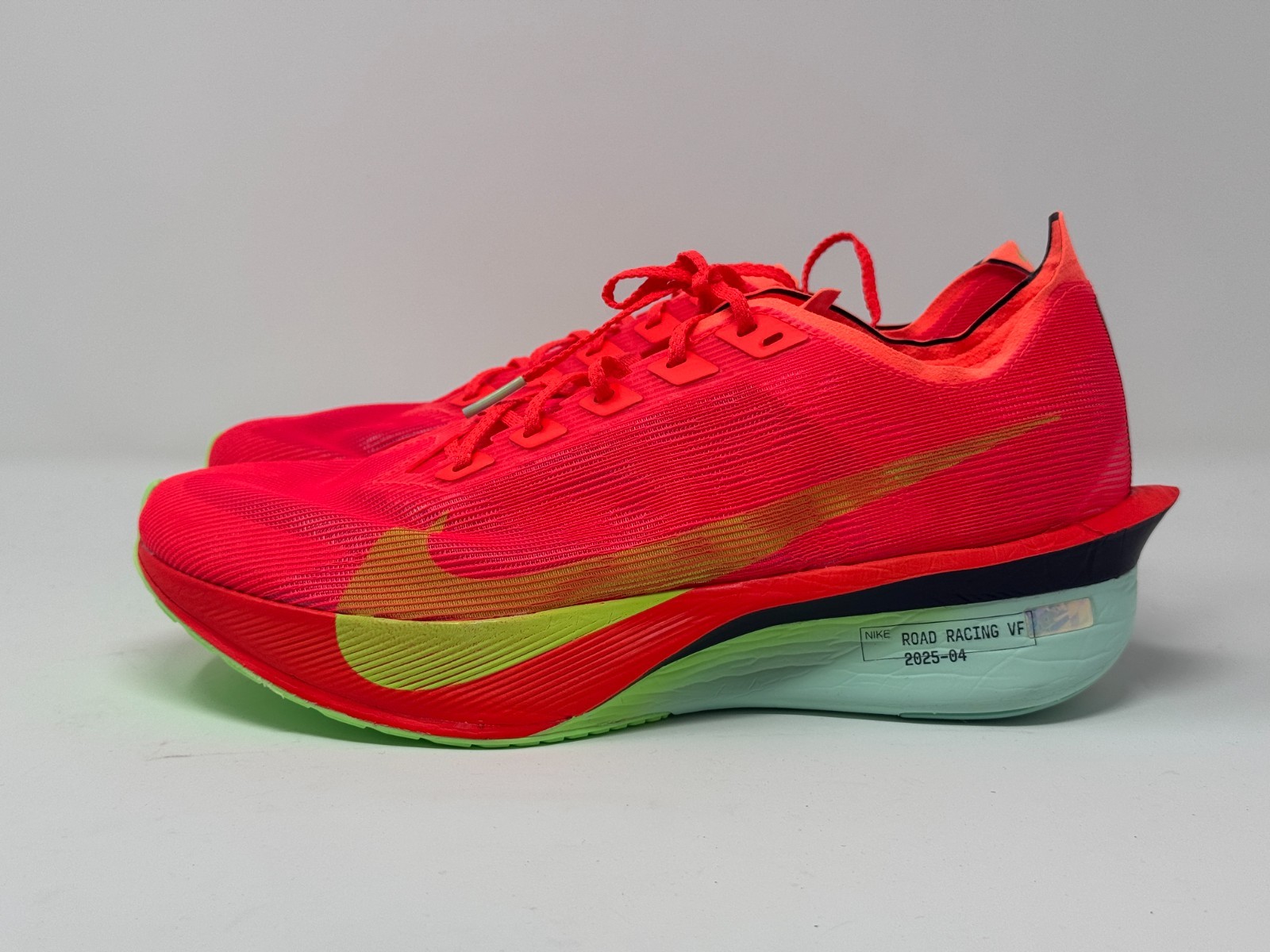 NikeZoomx Vaporfly Next% 4 Men’s Bright Crimson/Lime Blast HF6414 600 Multi Size