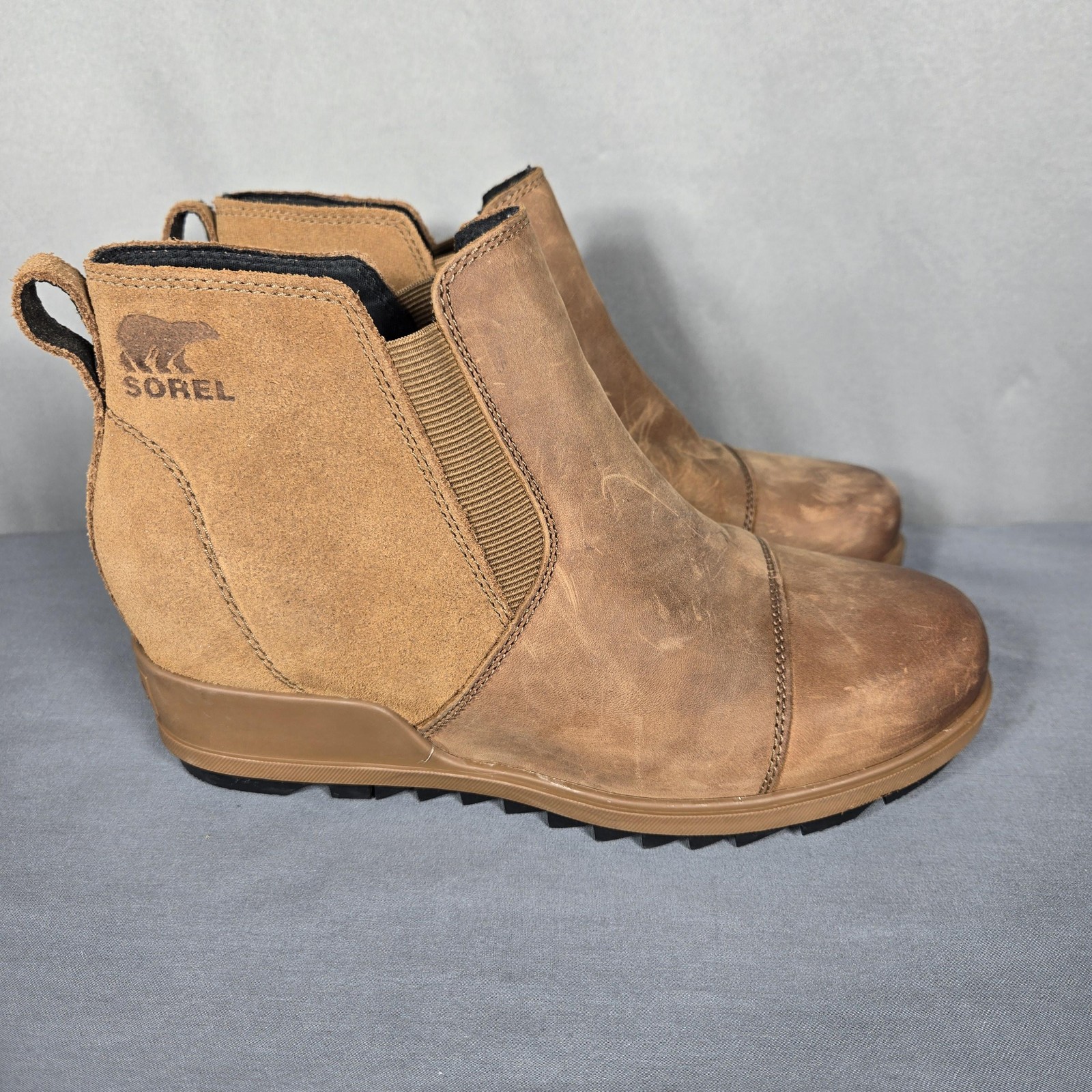 Sorel Evie Chelsea Boots Womens 8 Brown Leather Ankle Booties Lug Soles Slip On